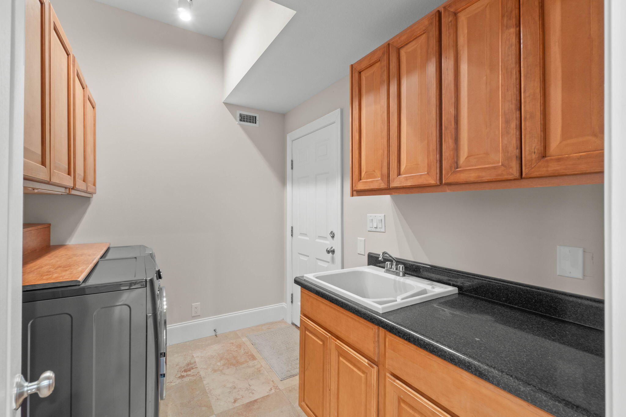 HIDDEN CREEK AT HOLLEY BY THE SEA - Residential