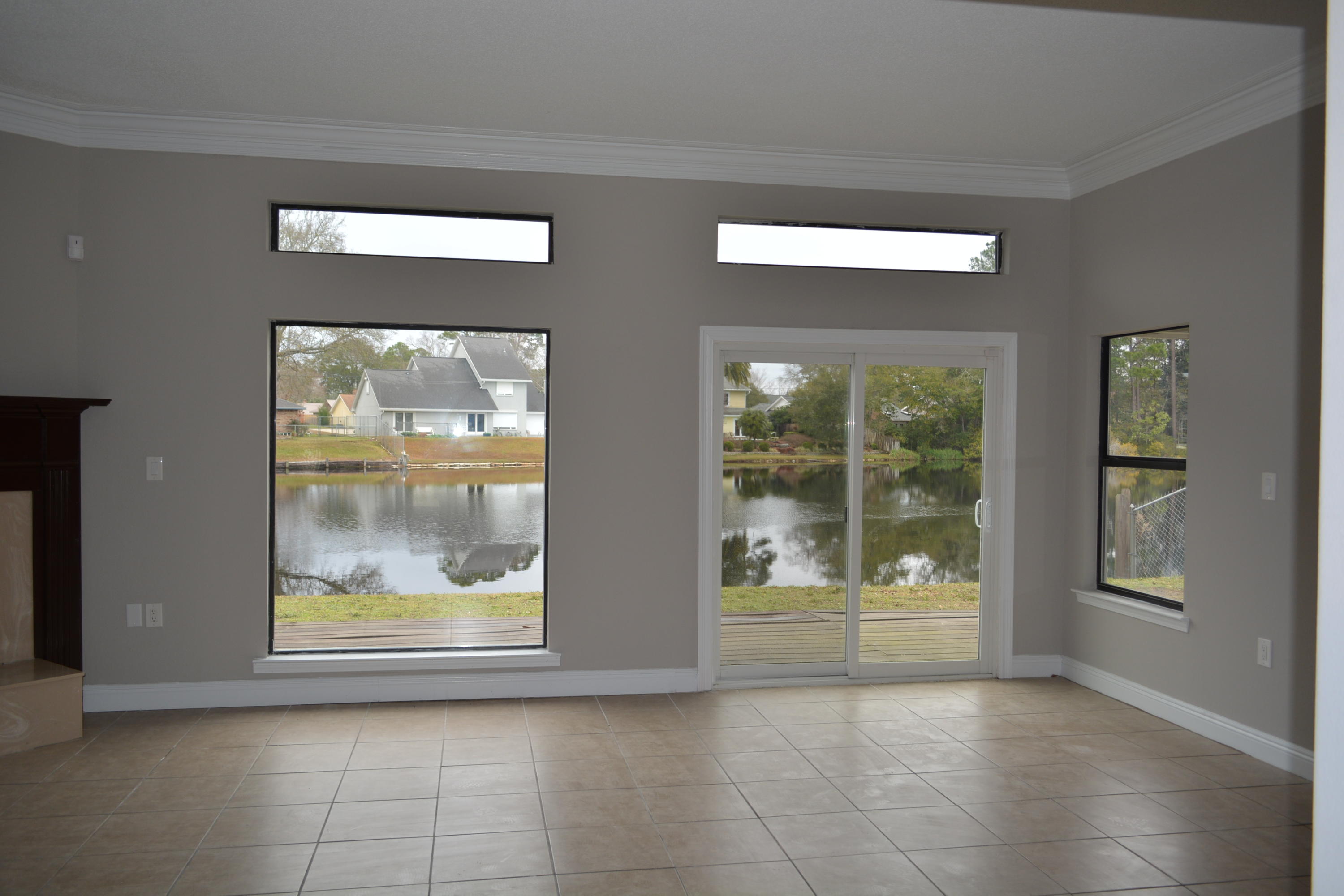 MARY ESTHER MANOR 1ST ADDN - Residential