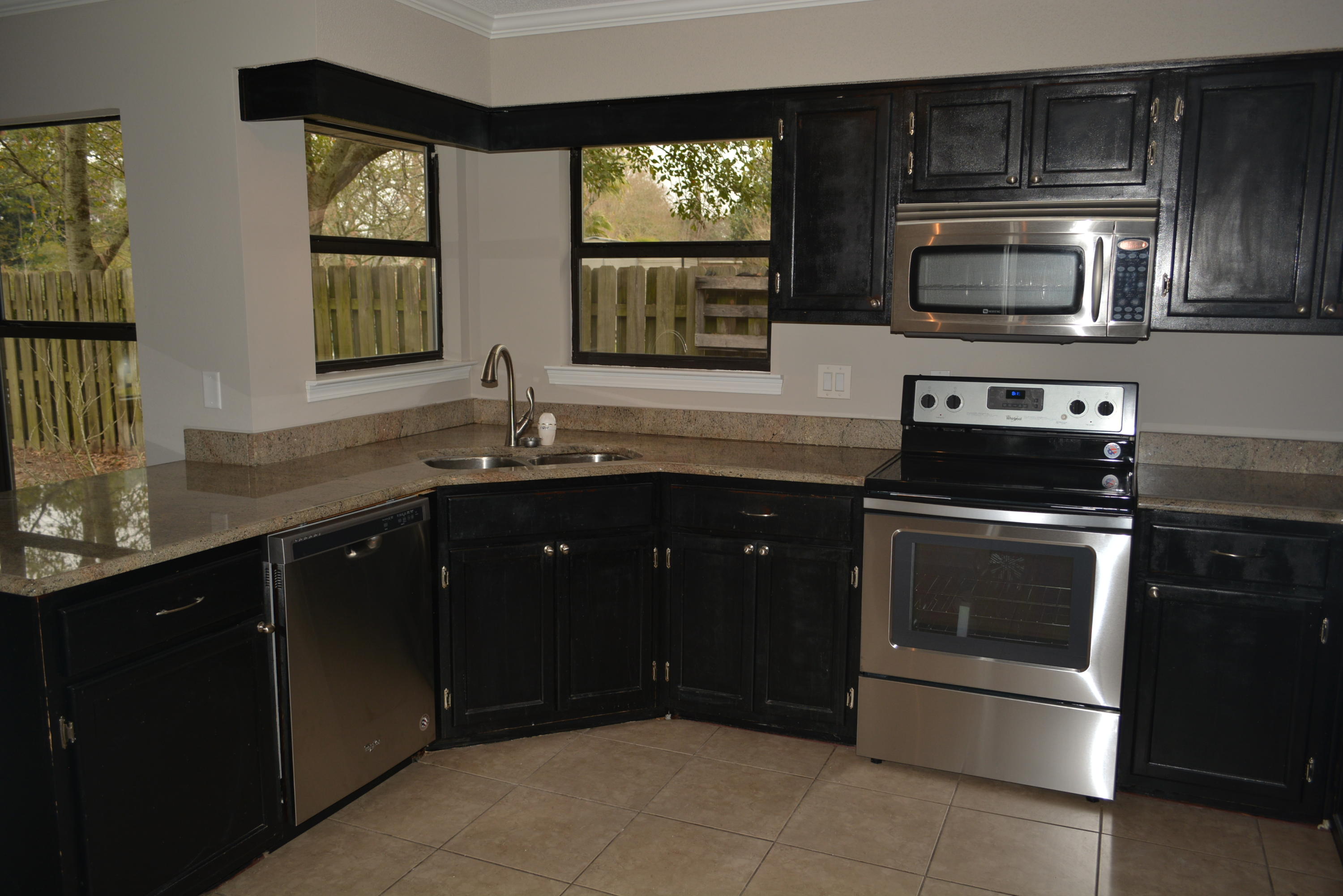 MARY ESTHER MANOR 1ST ADDN - Residential