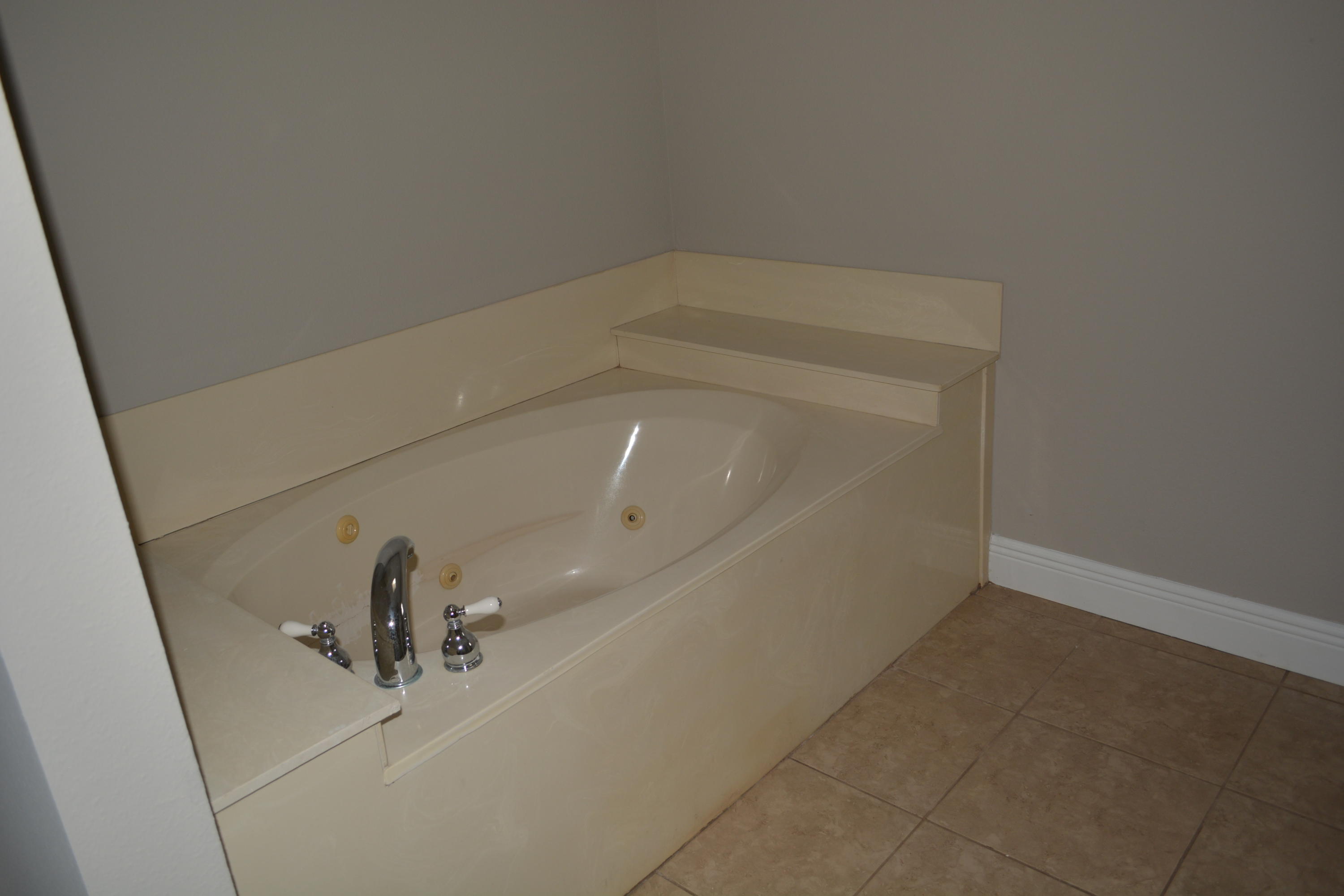 MARY ESTHER MANOR 1ST ADDN - Residential