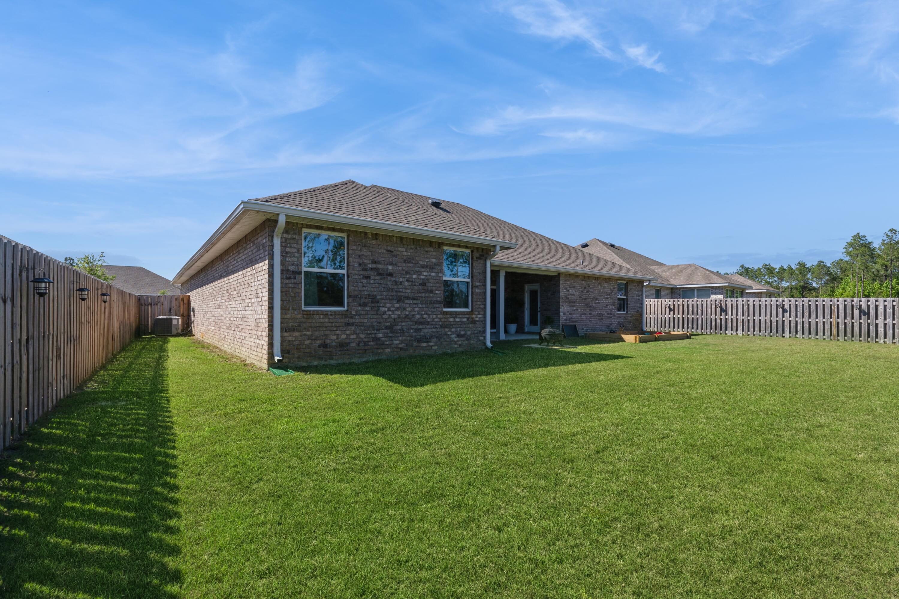 HAMMOCK BAY - Residential