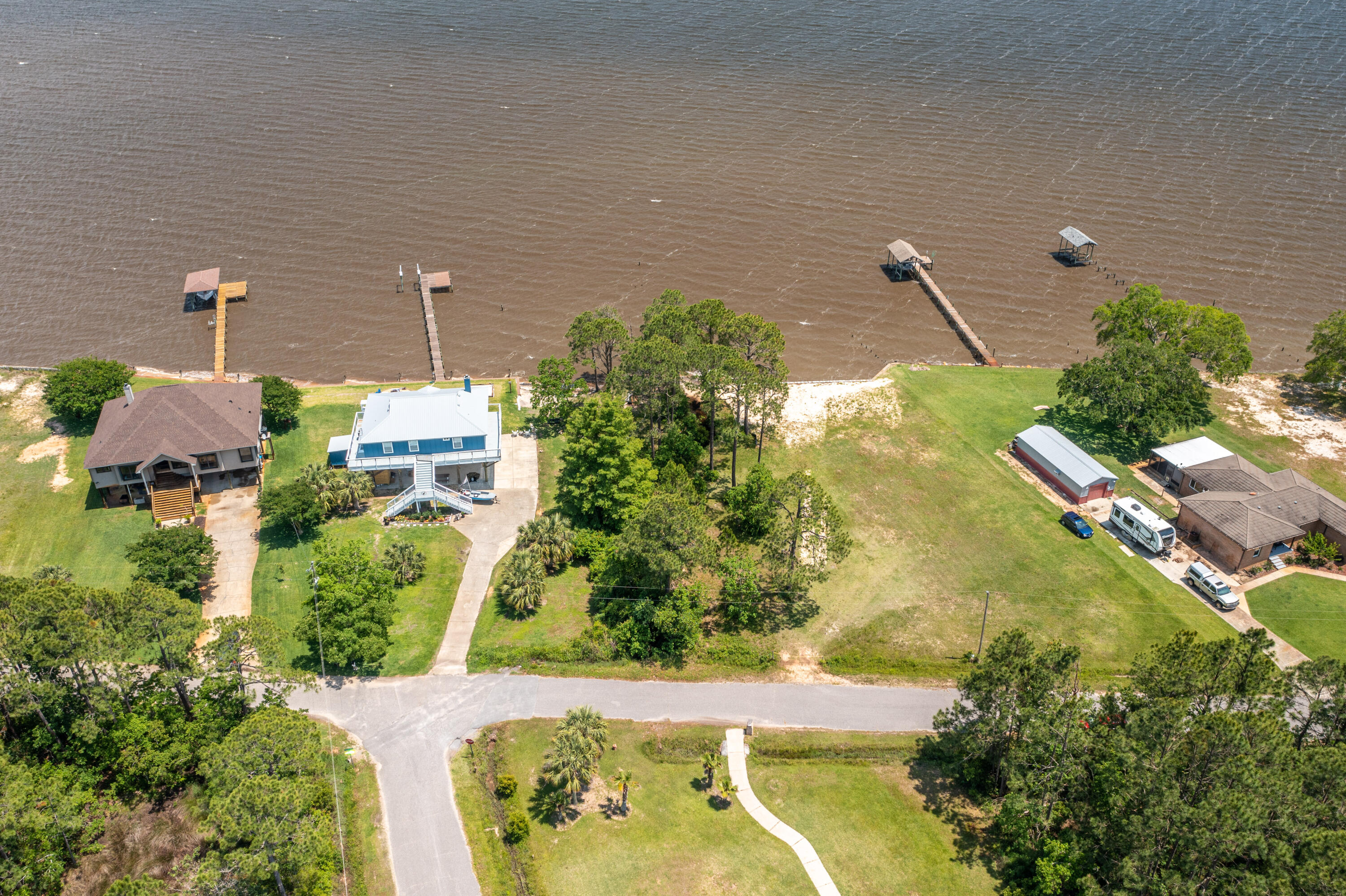 MILL-JOY SHORES - Land