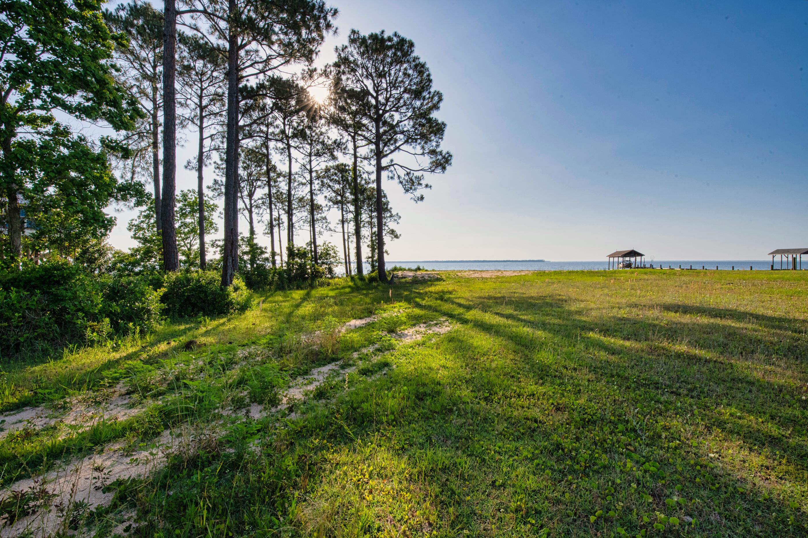 MILL-JOY SHORES - Land