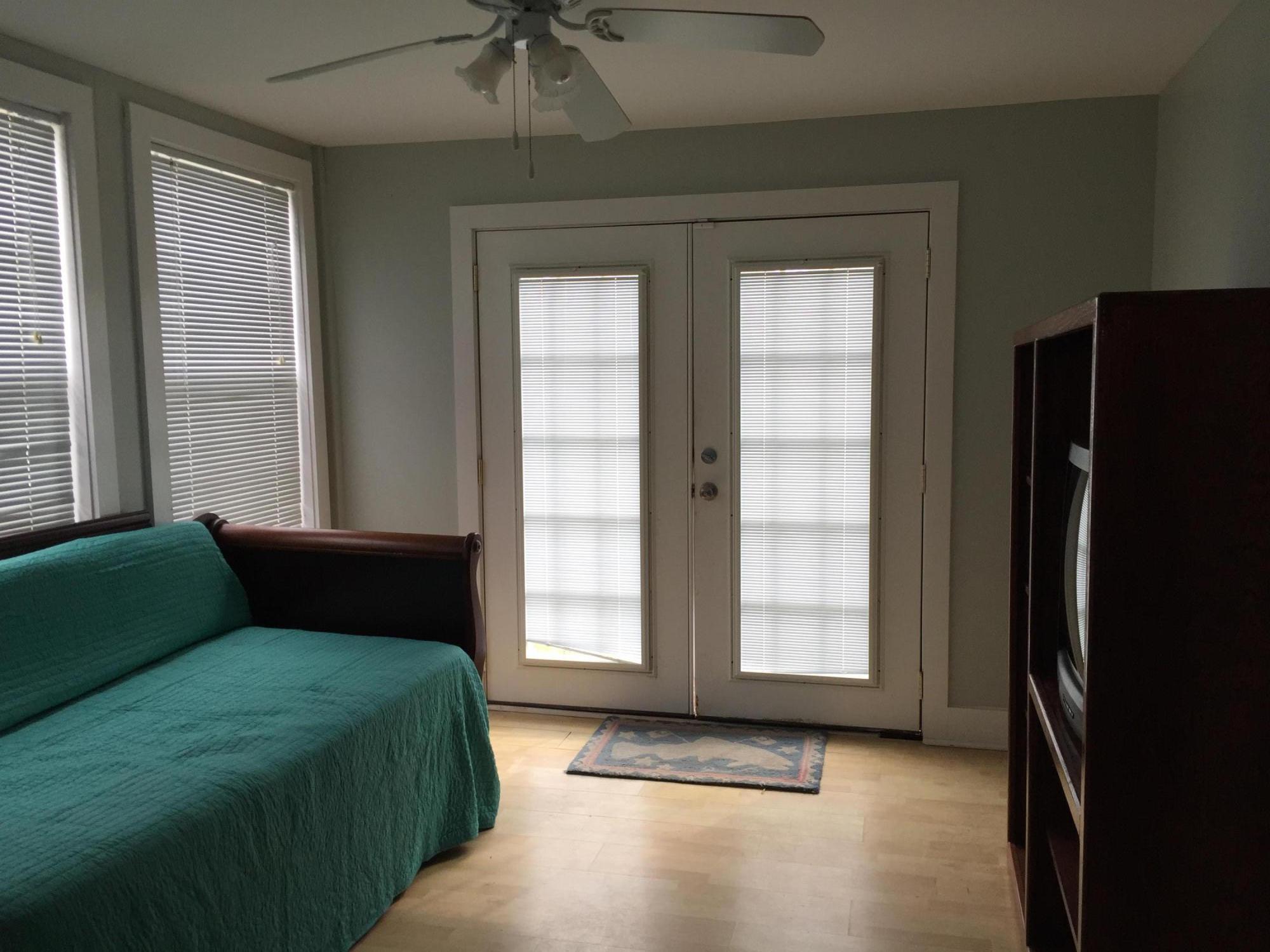 BEACHSIDE TOWNHOMES - Residential