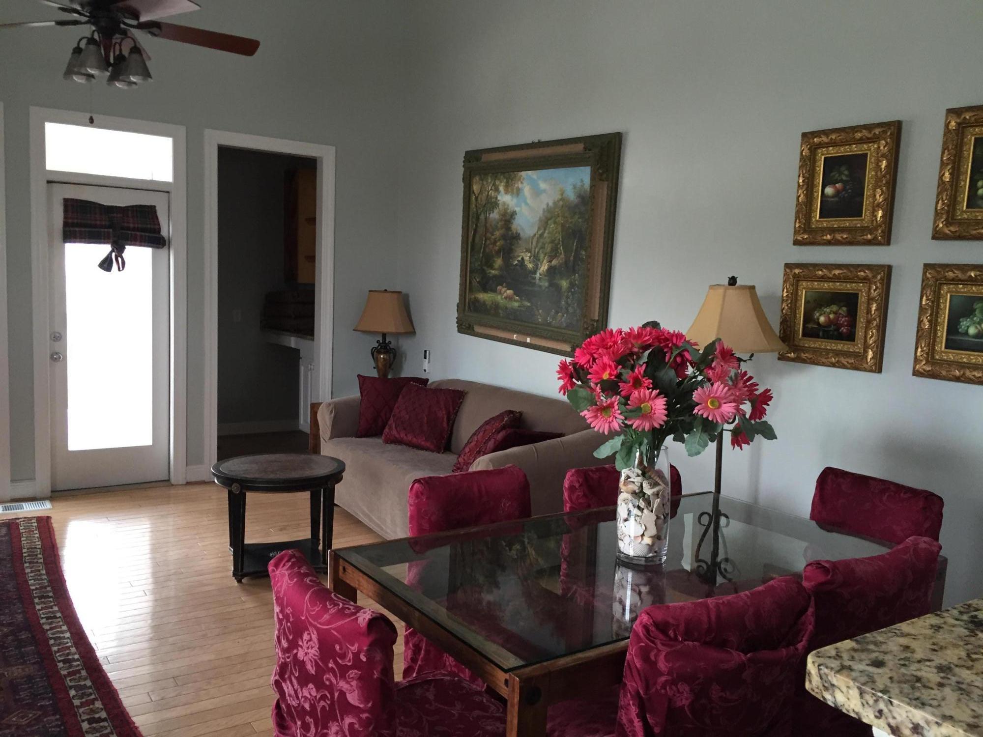 BEACHSIDE TOWNHOMES - Residential