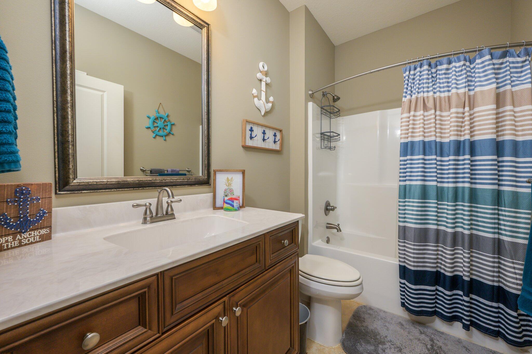 5th ADD GARNIER BCH LOT 21 - Residential