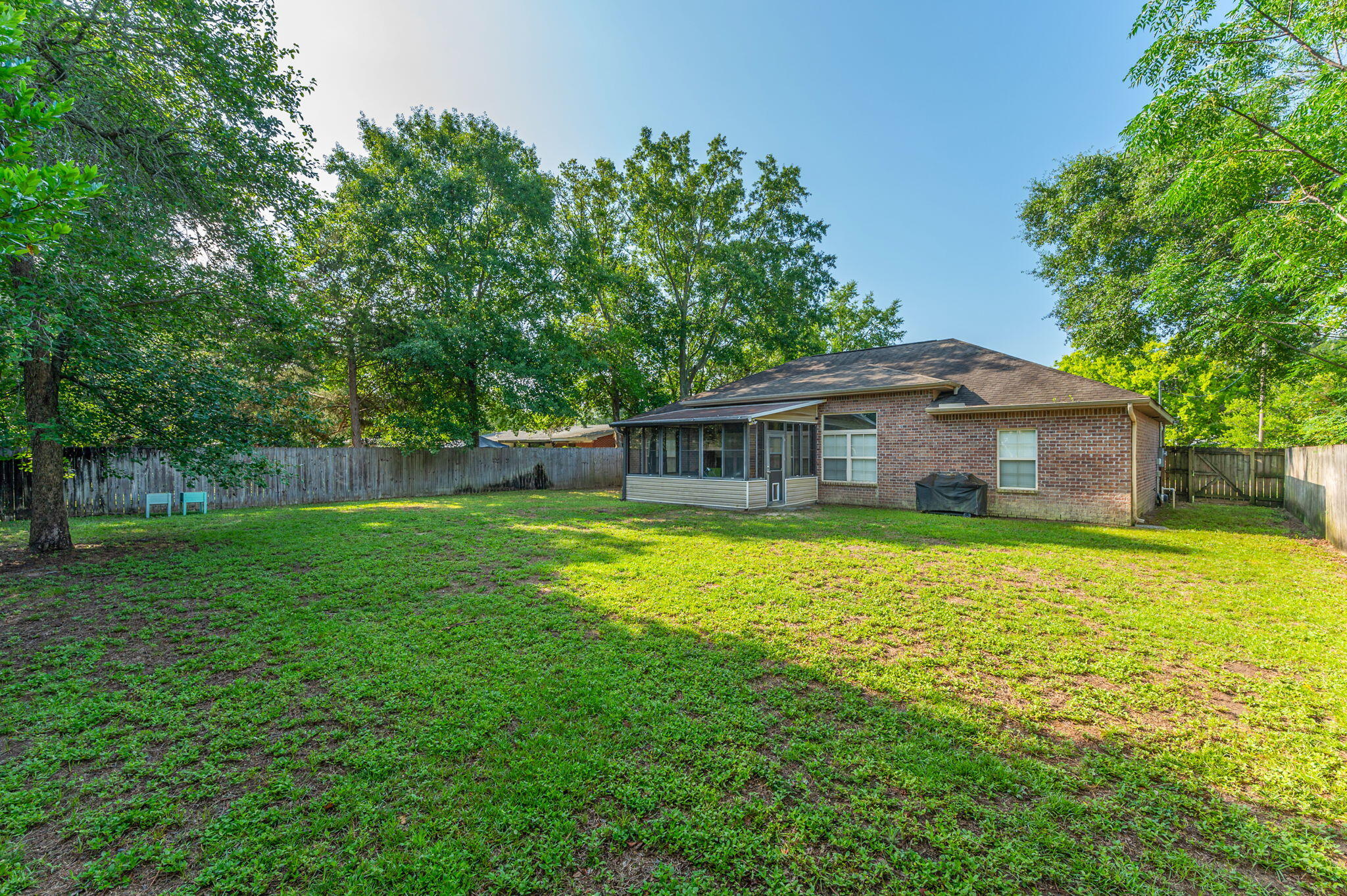 5th ADD GARNIER BCH LOT 21 - Residential