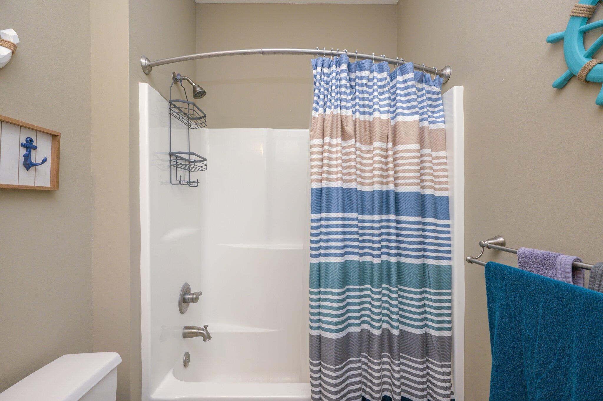 5th ADD GARNIER BCH LOT 21 - Residential