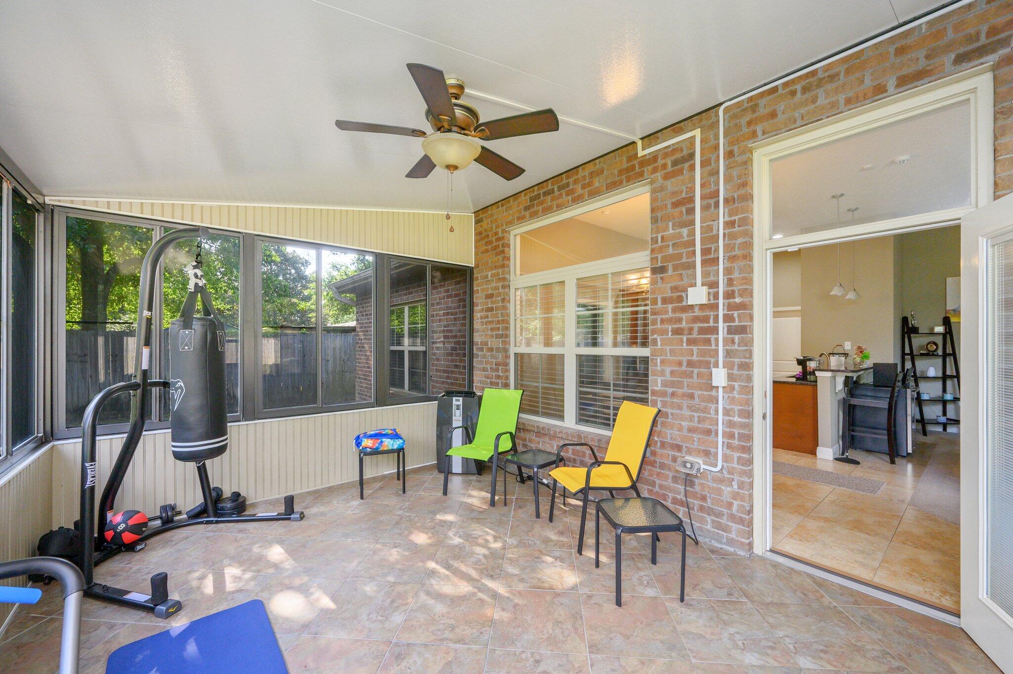 5th ADD GARNIER BCH LOT 21 - Residential