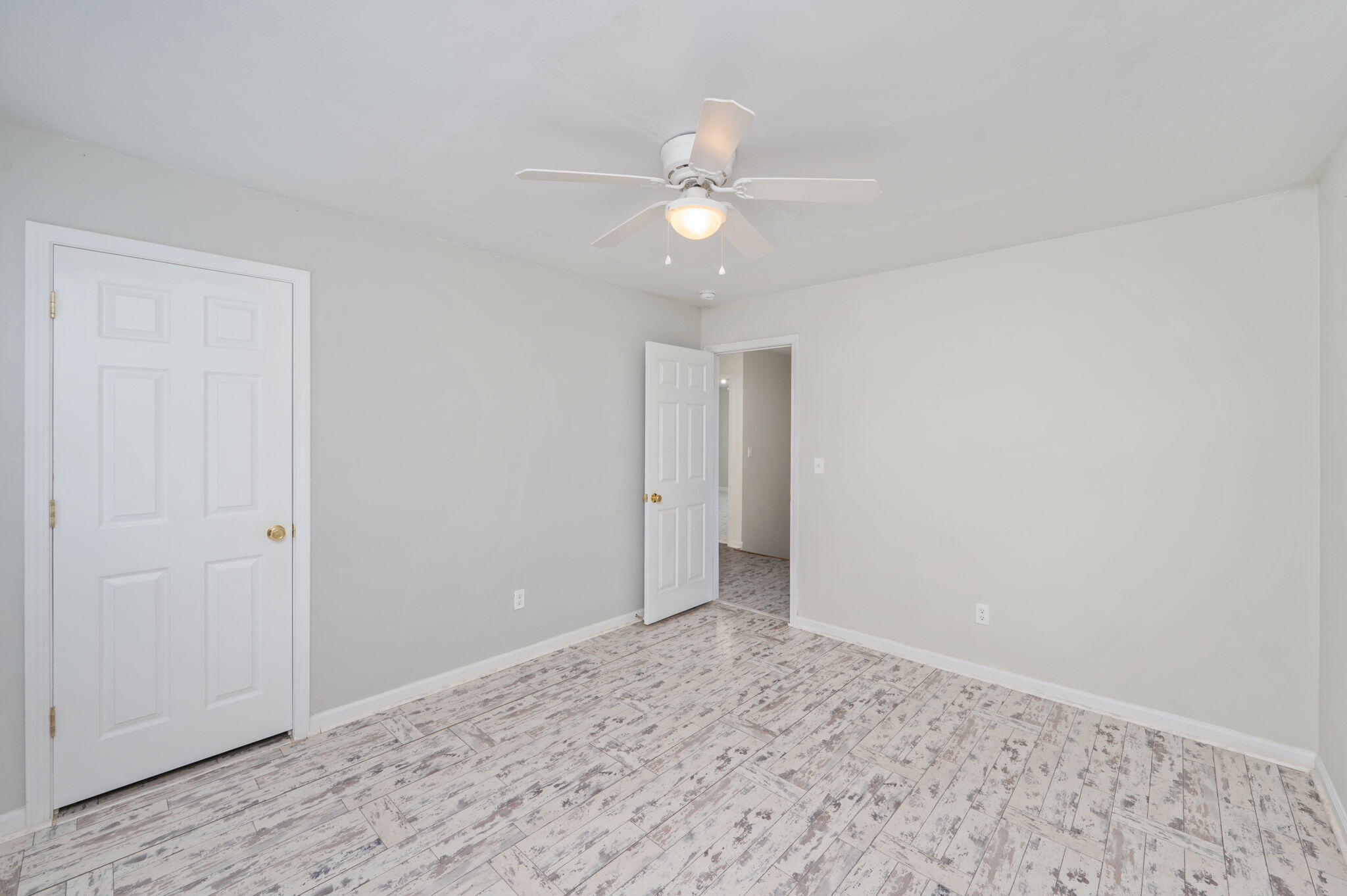 STILLWELL ESTATES - Residential Lease