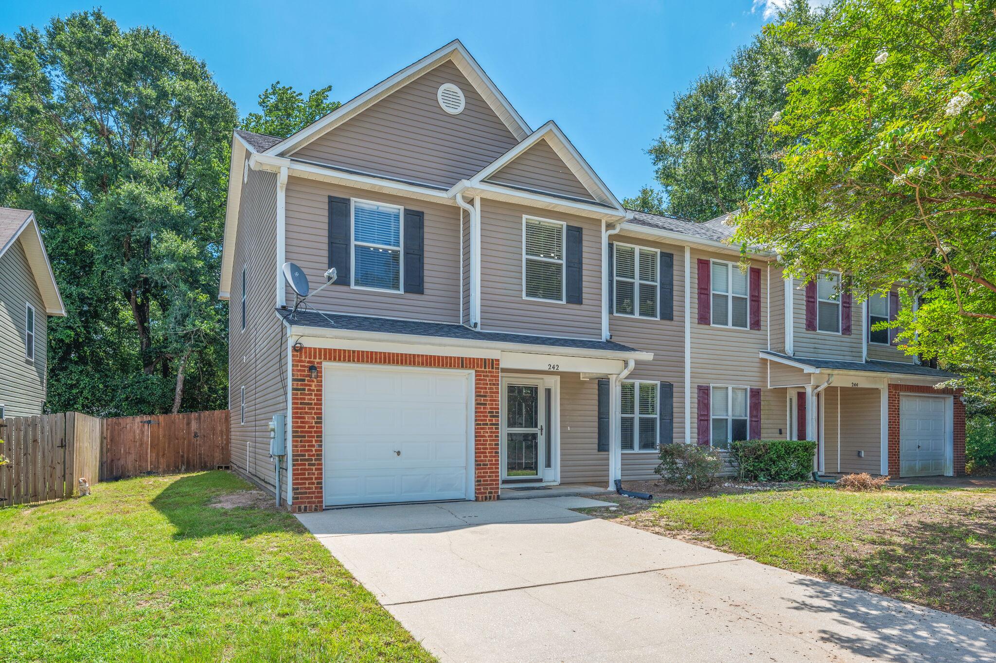 STILLWELL ESTATES - Residential Lease
