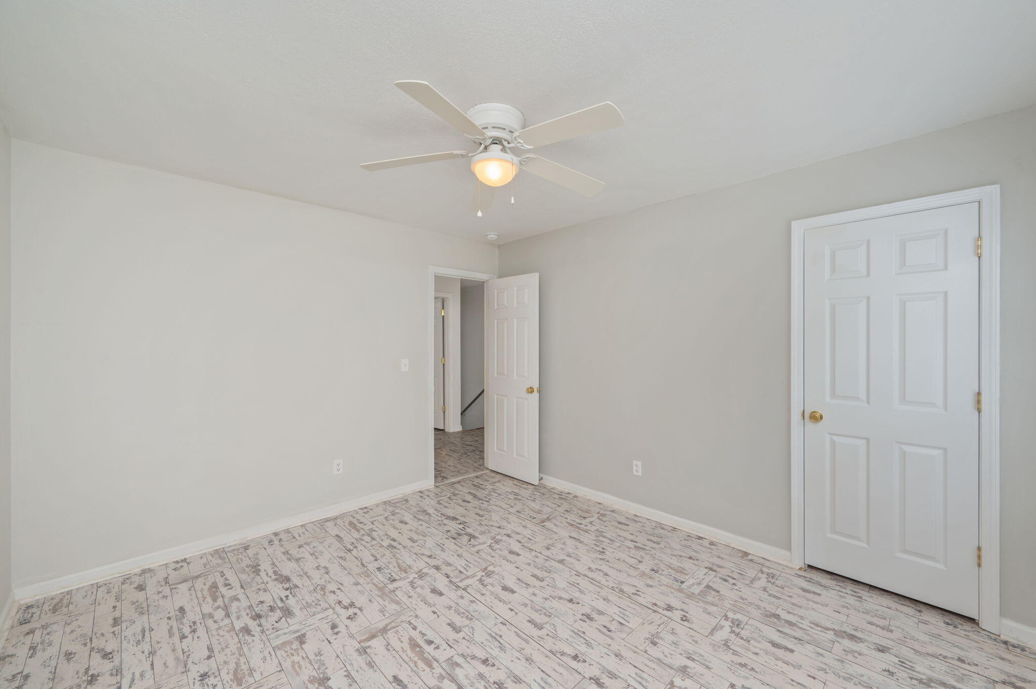 STILLWELL ESTATES - Residential Lease