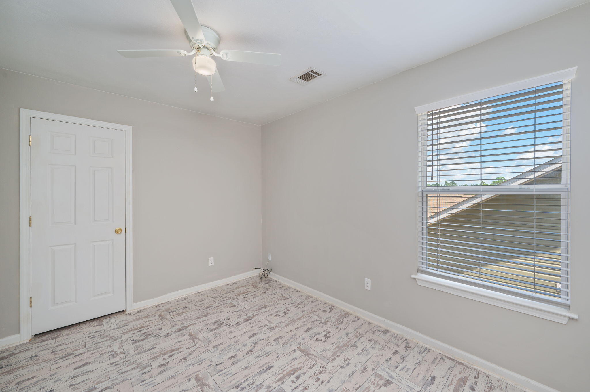 STILLWELL ESTATES - Residential Lease