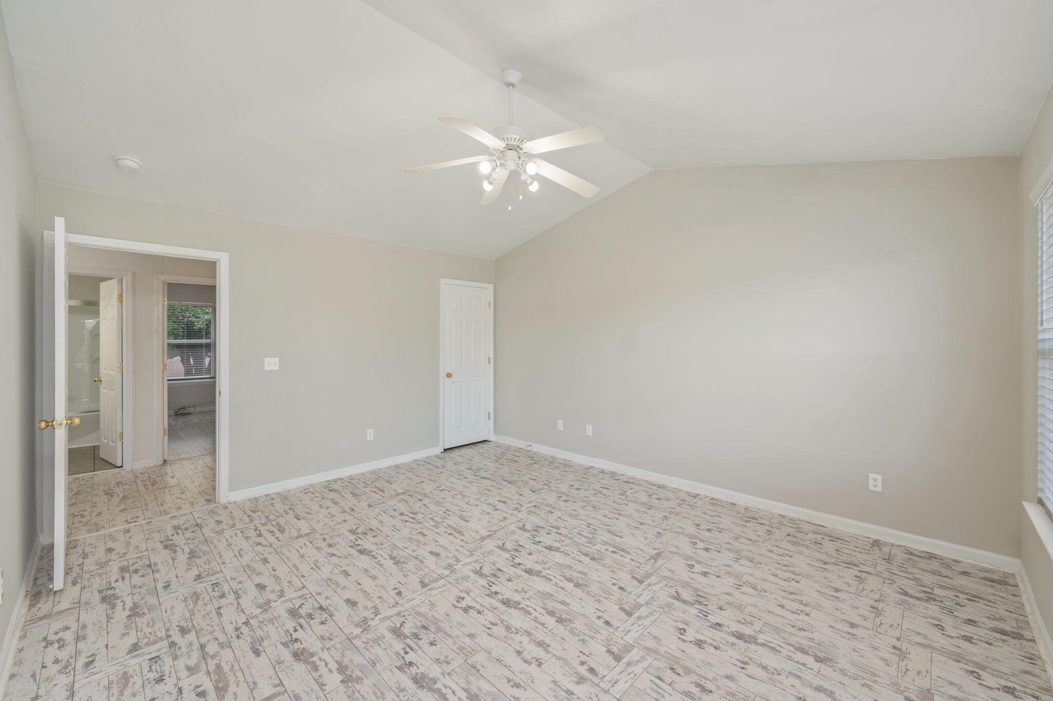 STILLWELL ESTATES - Residential Lease