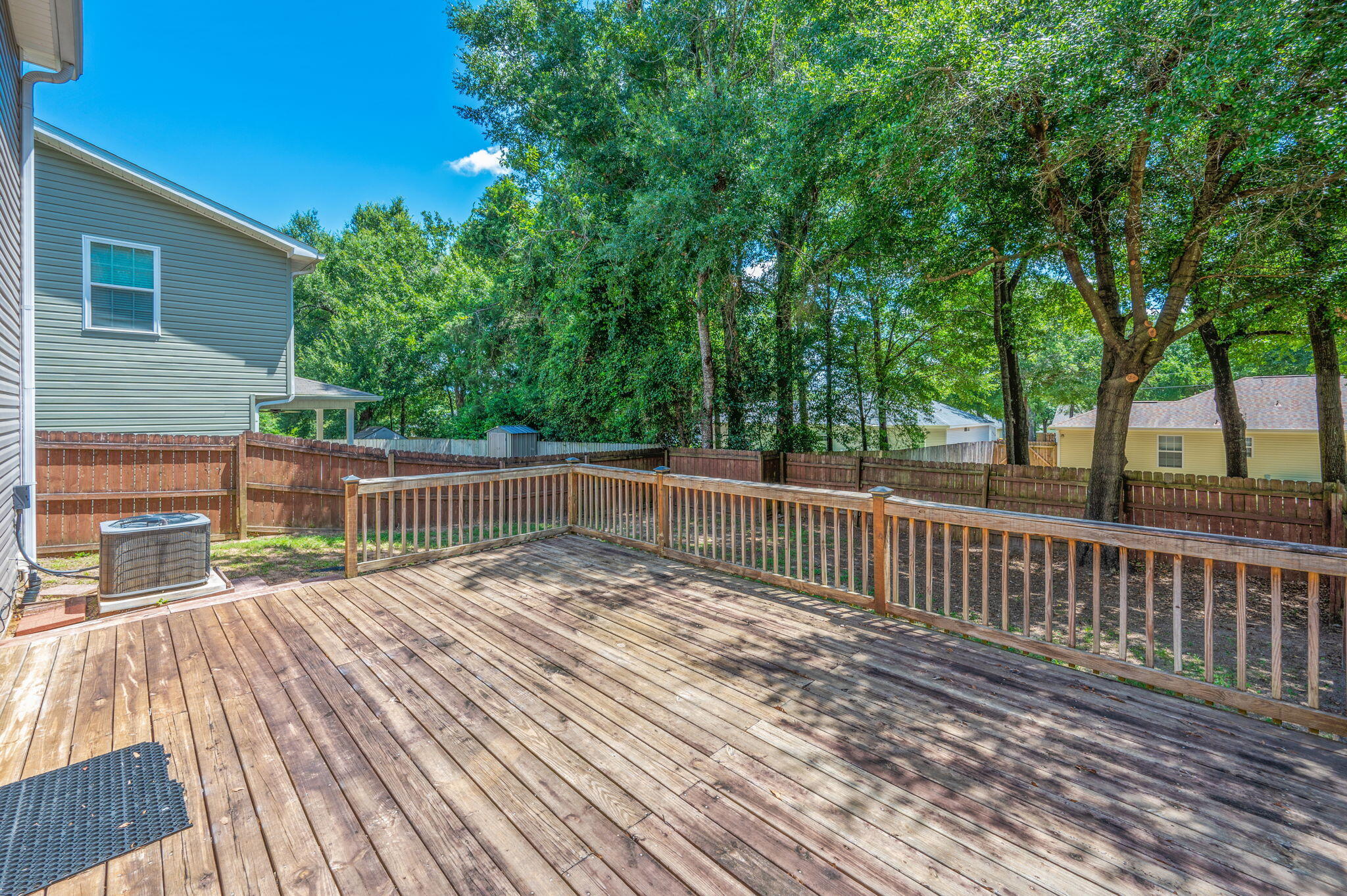 STILLWELL ESTATES - Residential Lease