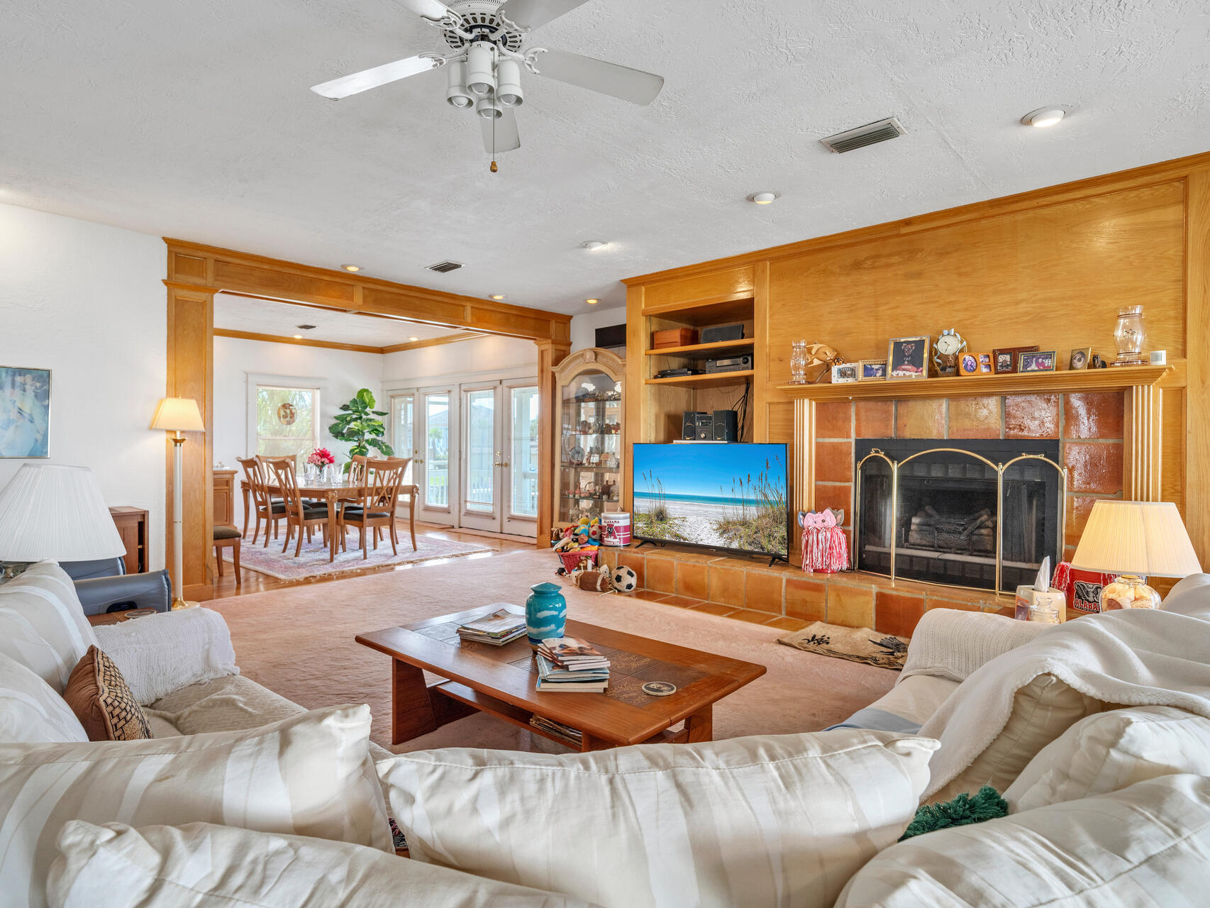 HOLIDAY ISLE - Residential