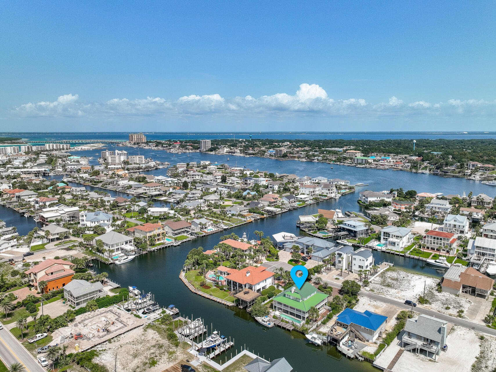 HOLIDAY ISLE - Residential