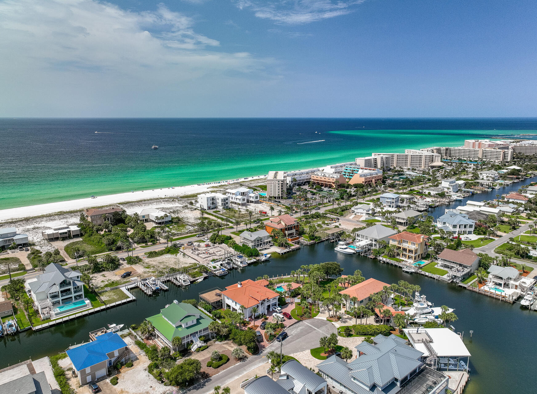 HOLIDAY ISLE - Residential