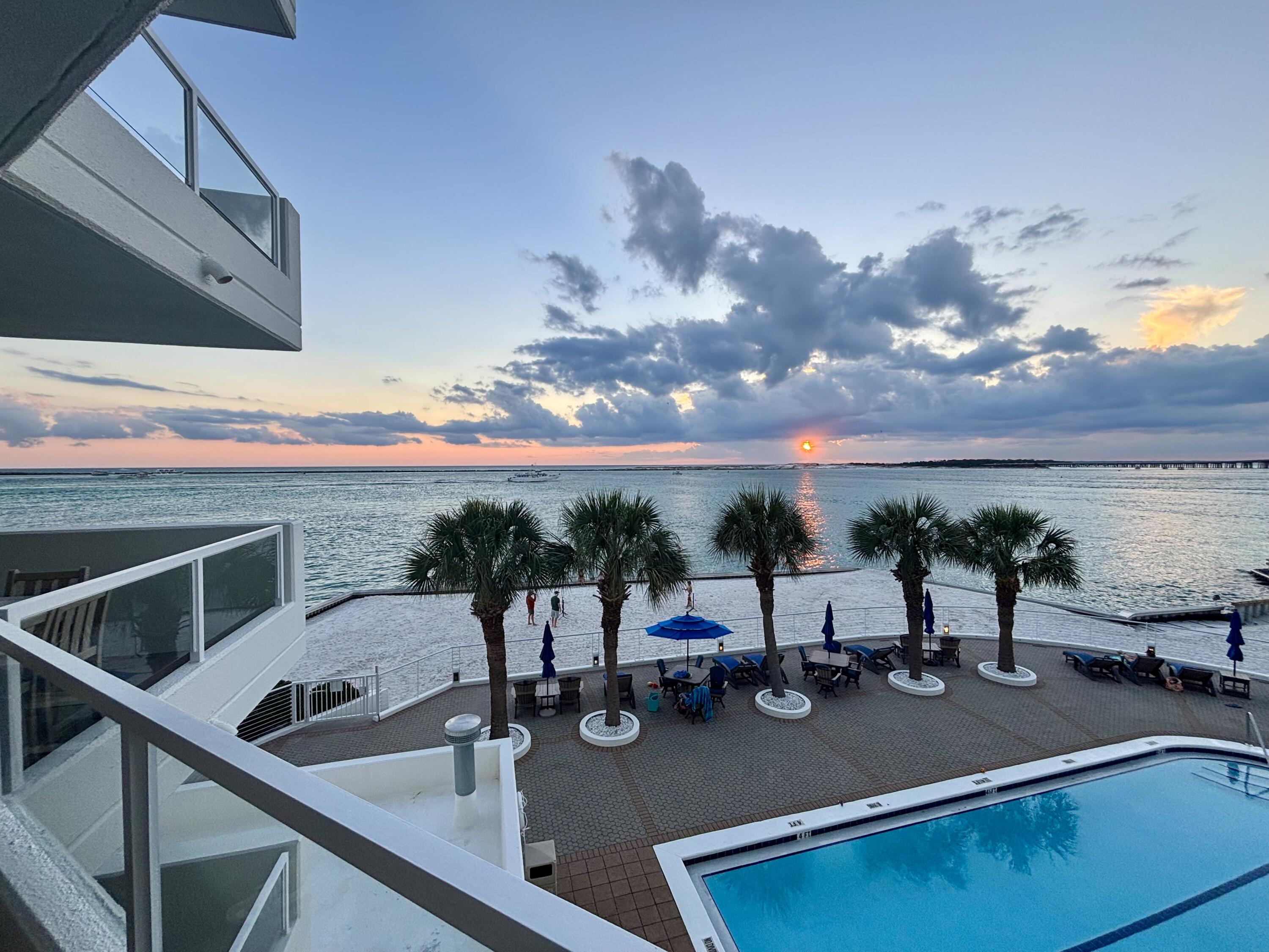 EAST PASS TOWERS CONDO PH 2 - Residential