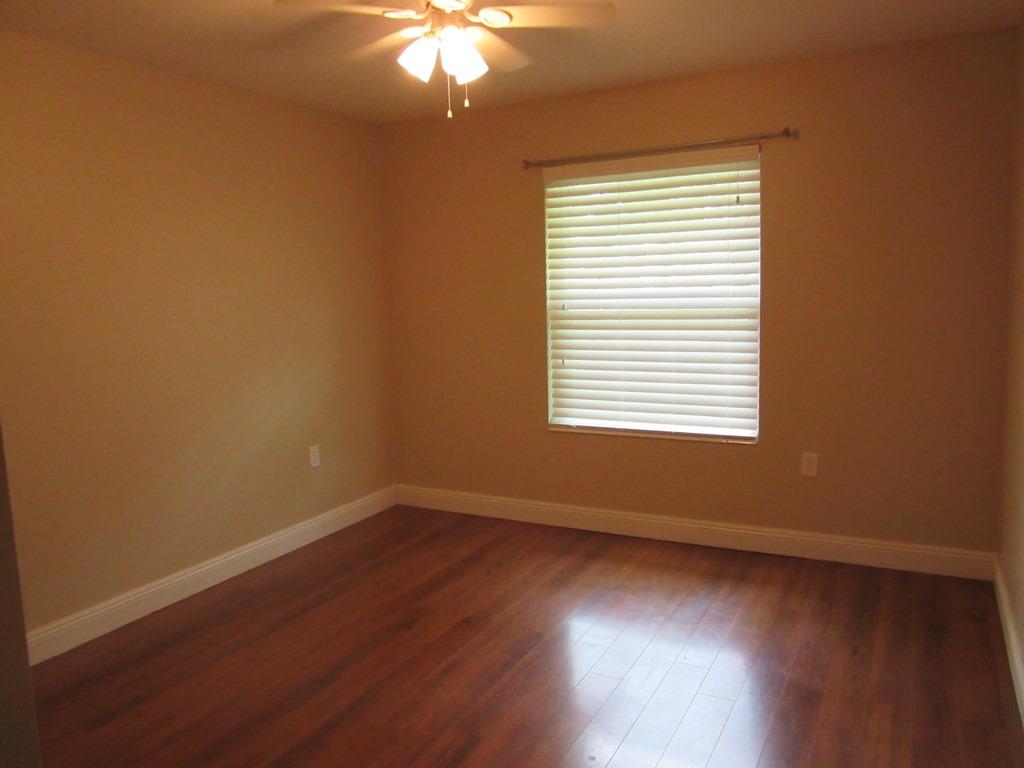 PALM ESTATES UNIT 2 - Residential