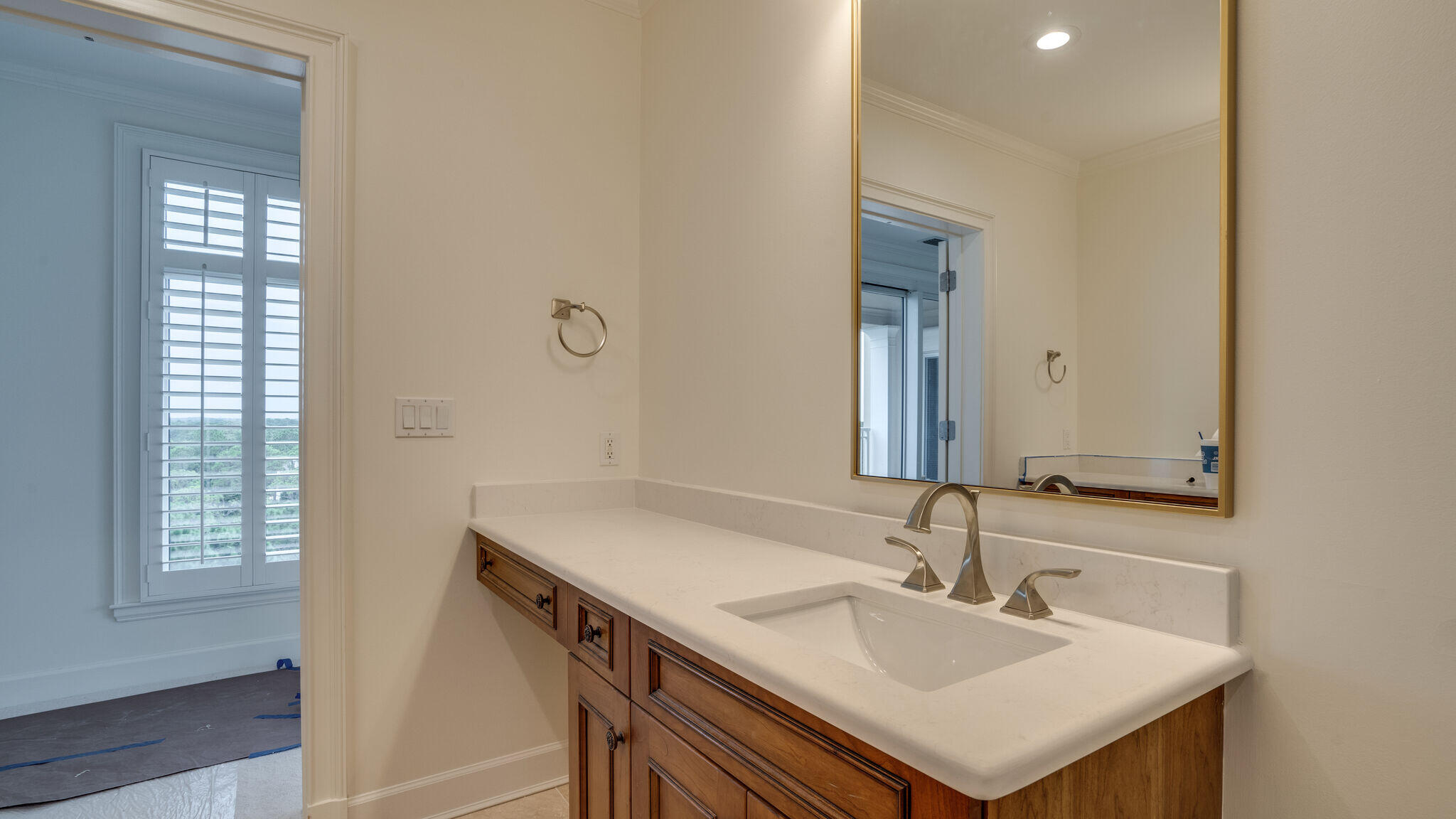 ONE WATER PLACE - Residential