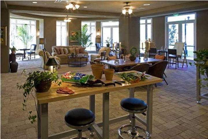 ONE WATER PLACE - Residential