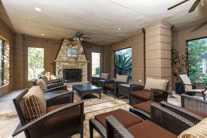 ONE WATER PLACE - Residential