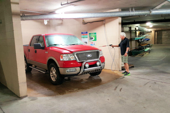 ONE WATER PLACE - Residential