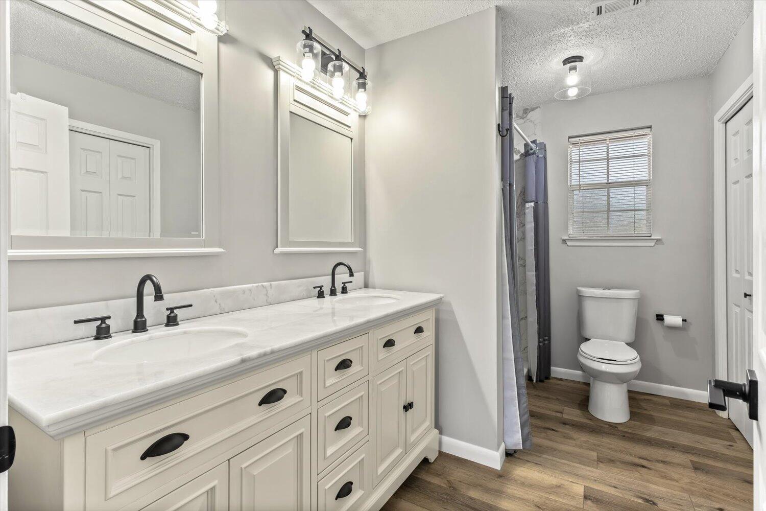 BRIARCLIFF - Residential