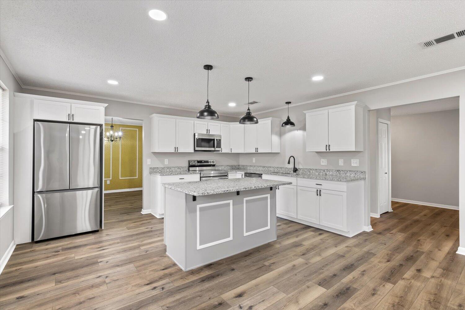 BRIARCLIFF - Residential