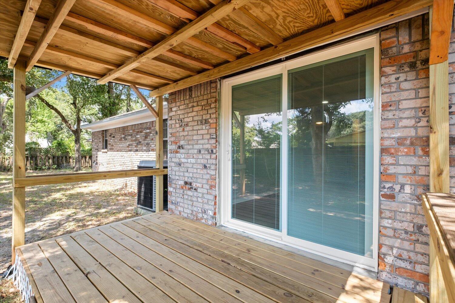 BRIARCLIFF - Residential