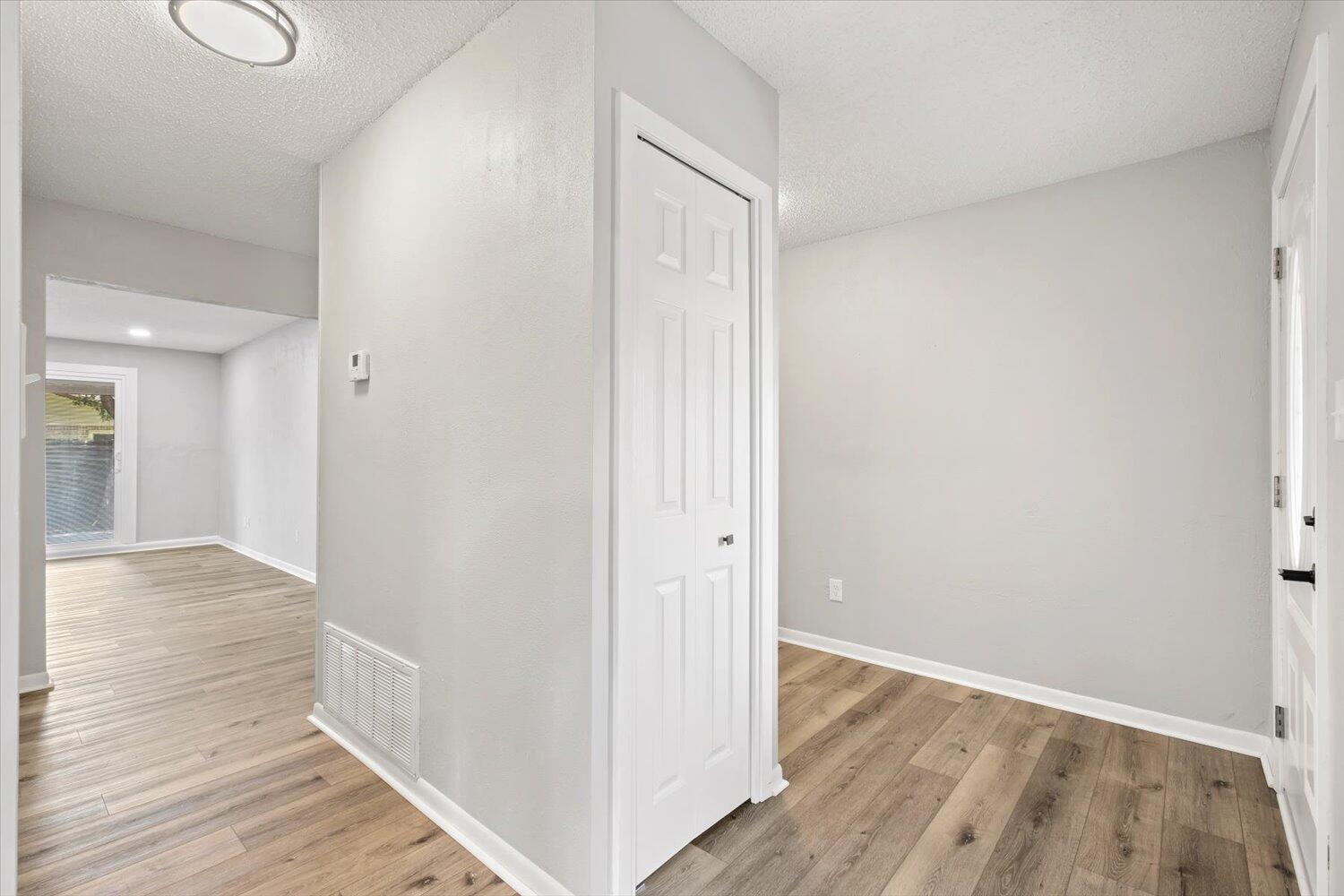 BRIARCLIFF - Residential