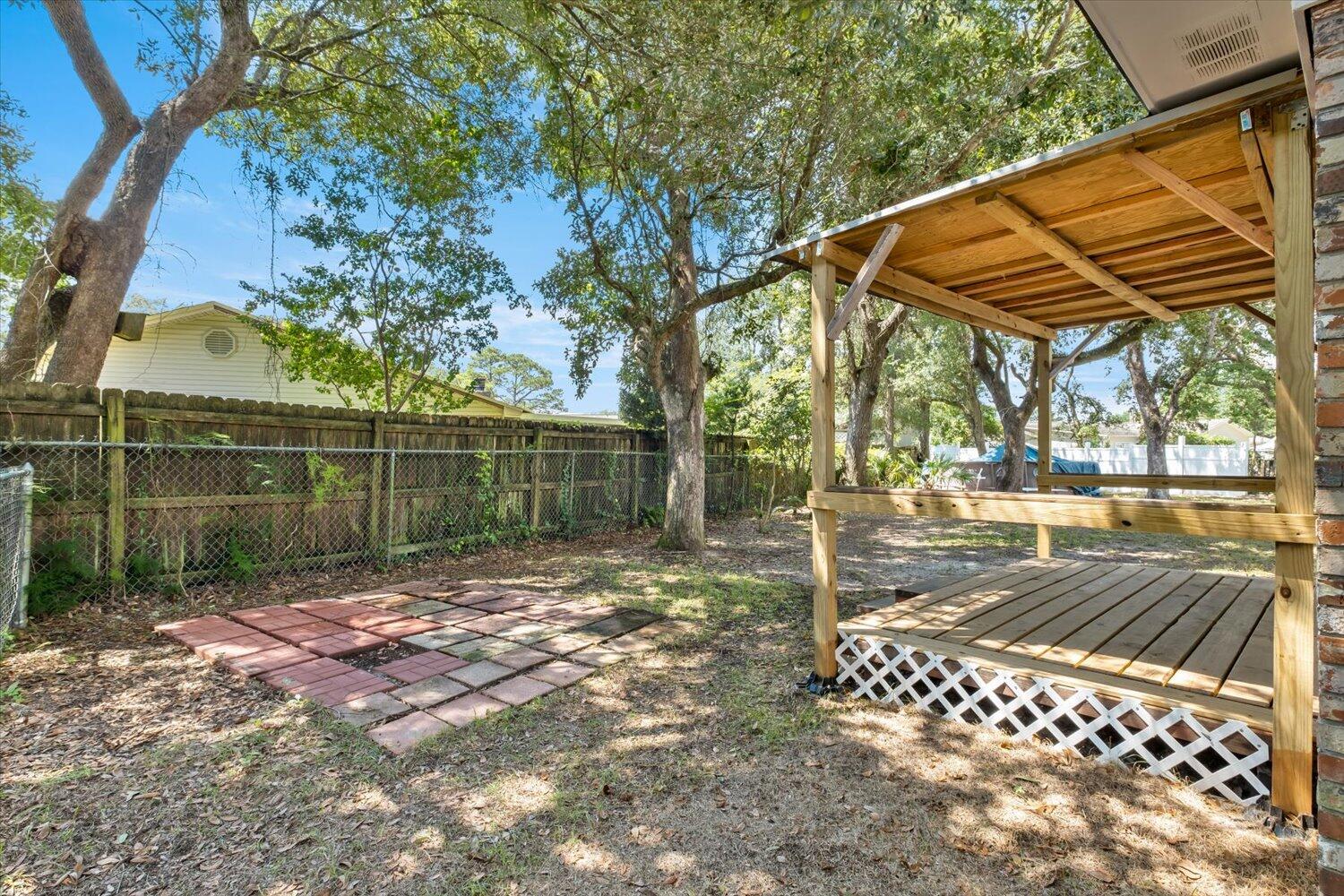 BRIARCLIFF - Residential