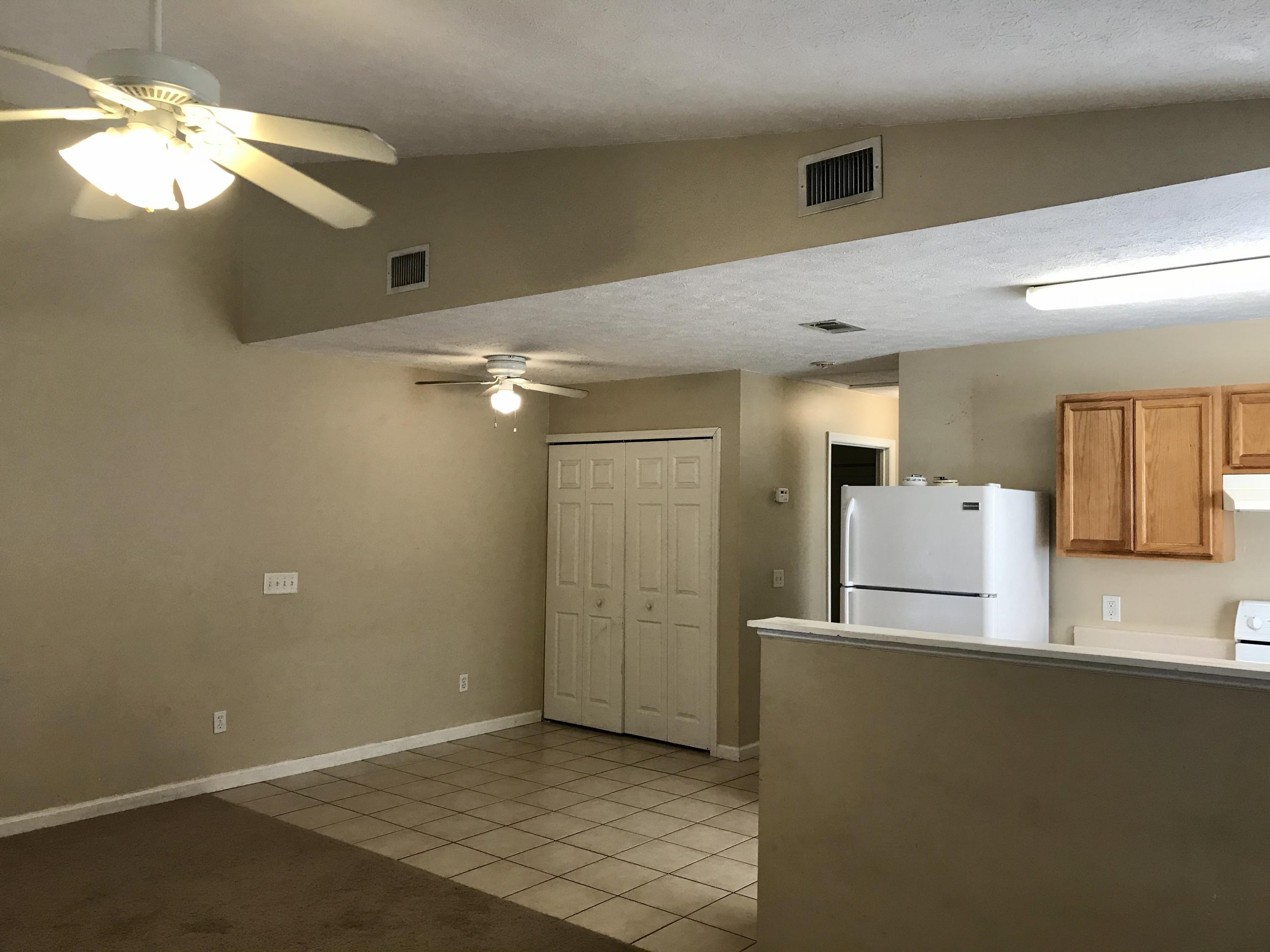 Houston Pines - Residential Lease