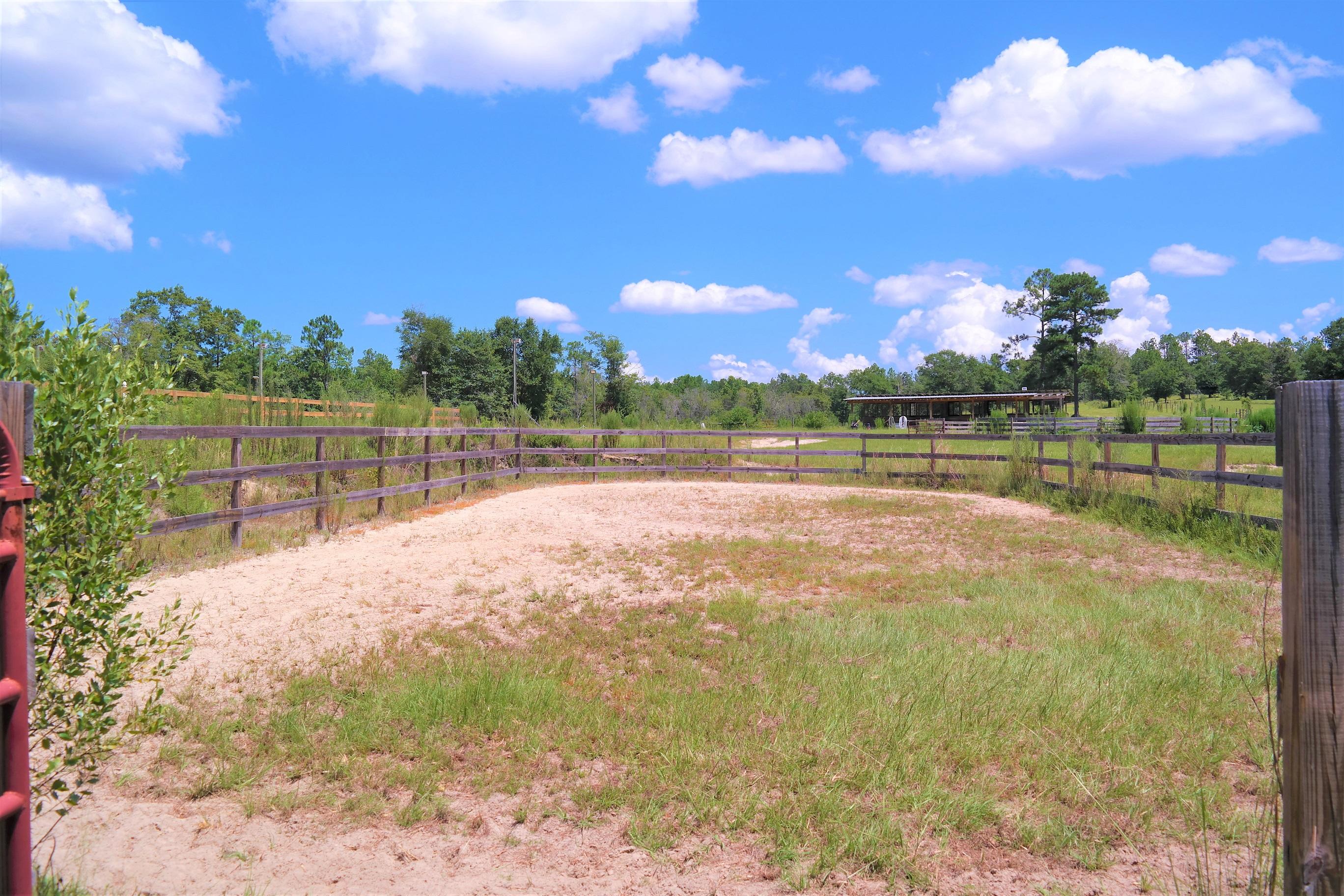 METES & BOUNDS - Farm