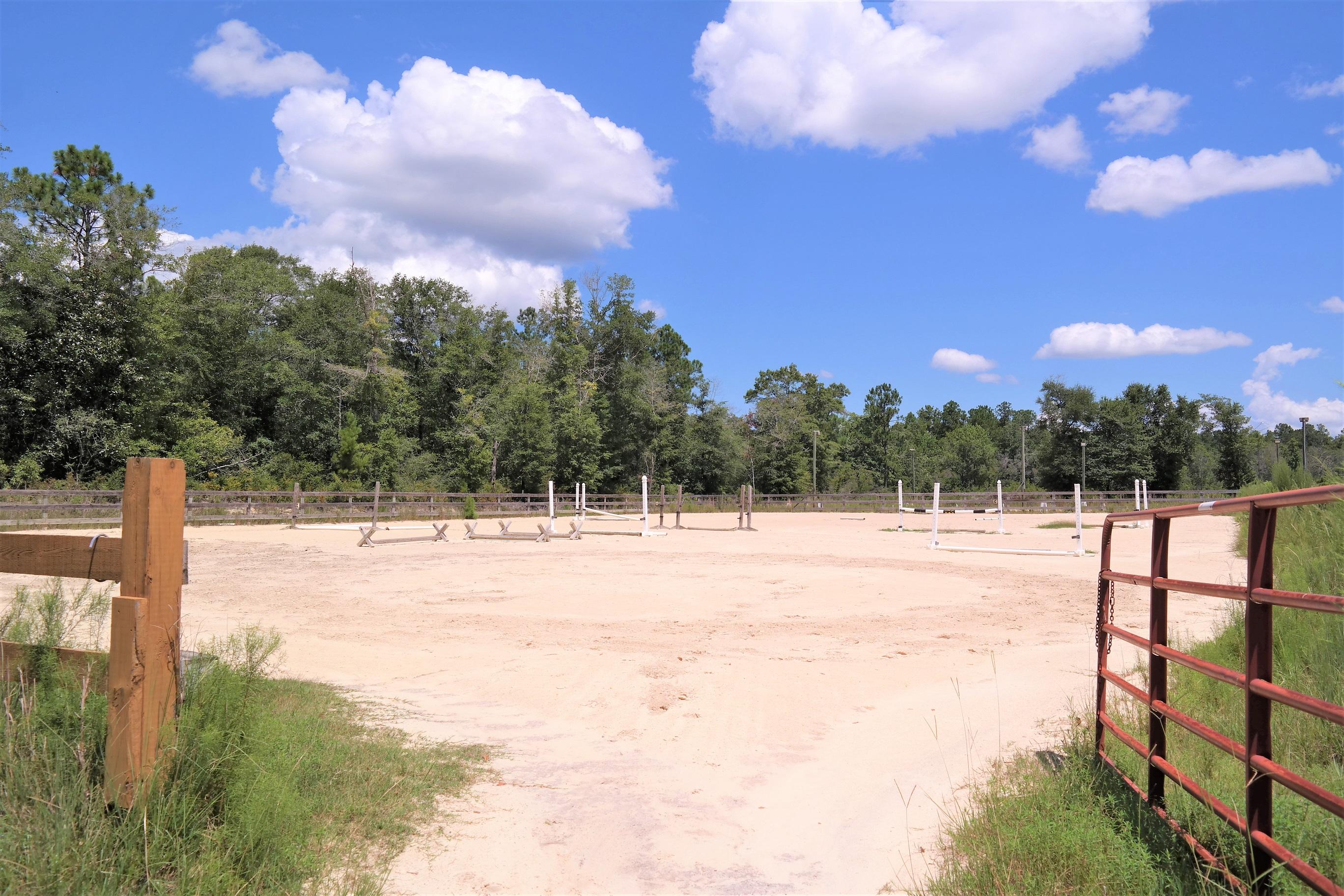 METES & BOUNDS - Farm