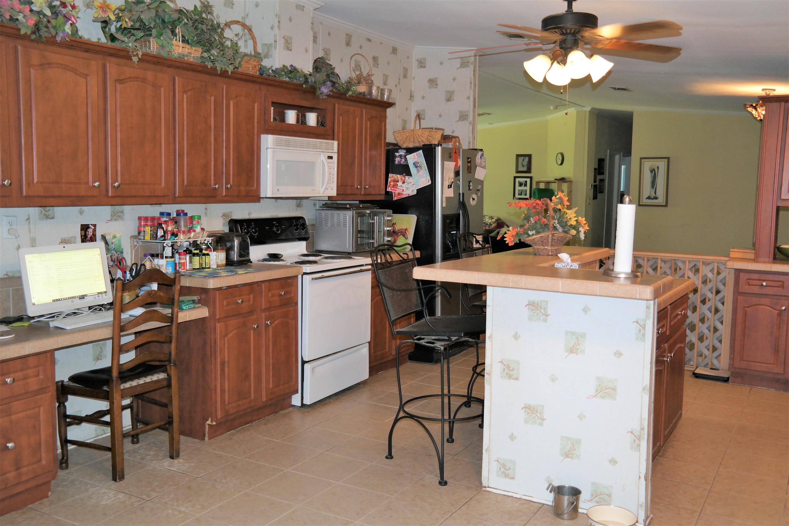 METES & BOUNDS - Farm