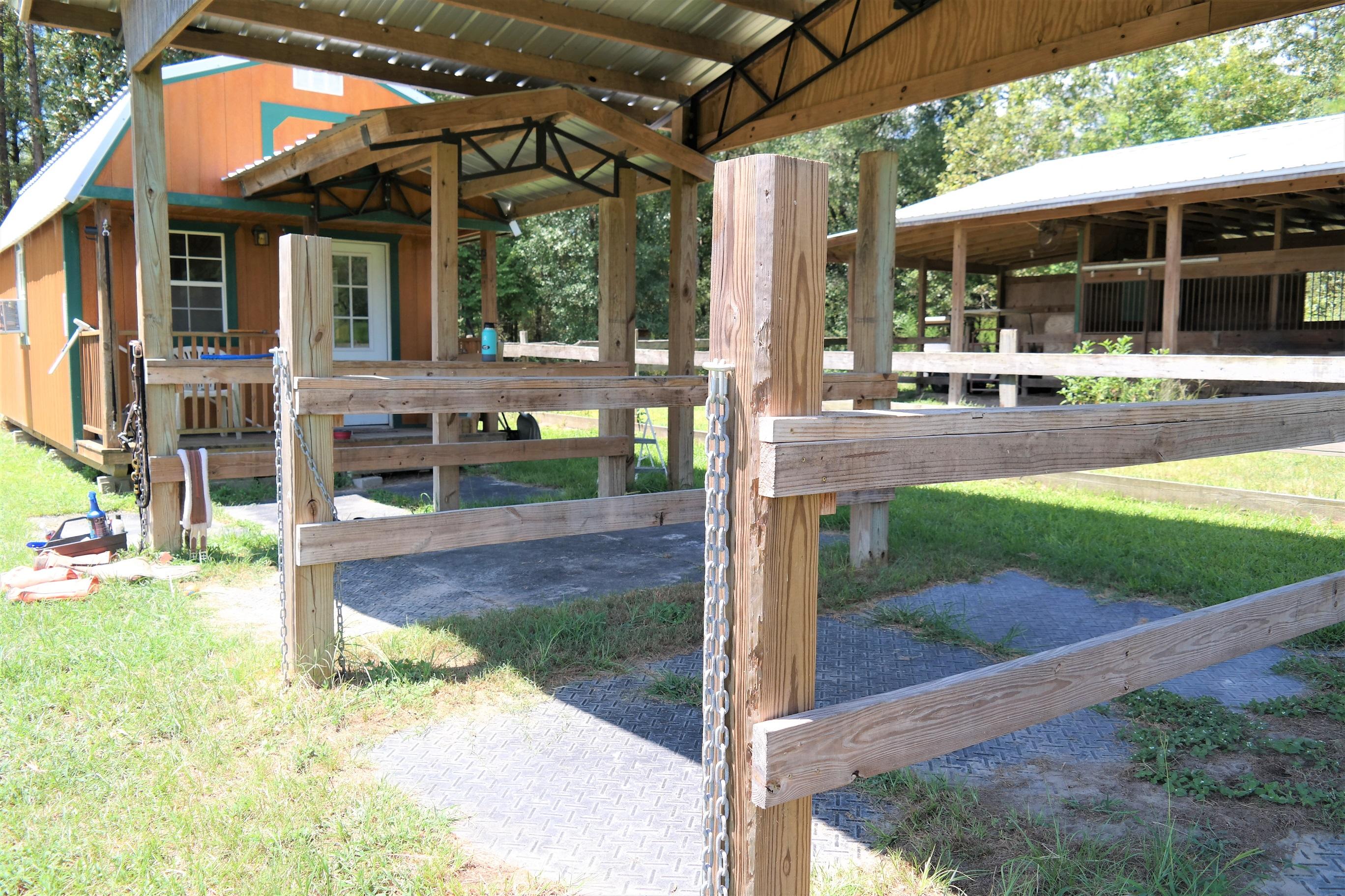 METES & BOUNDS - Farm