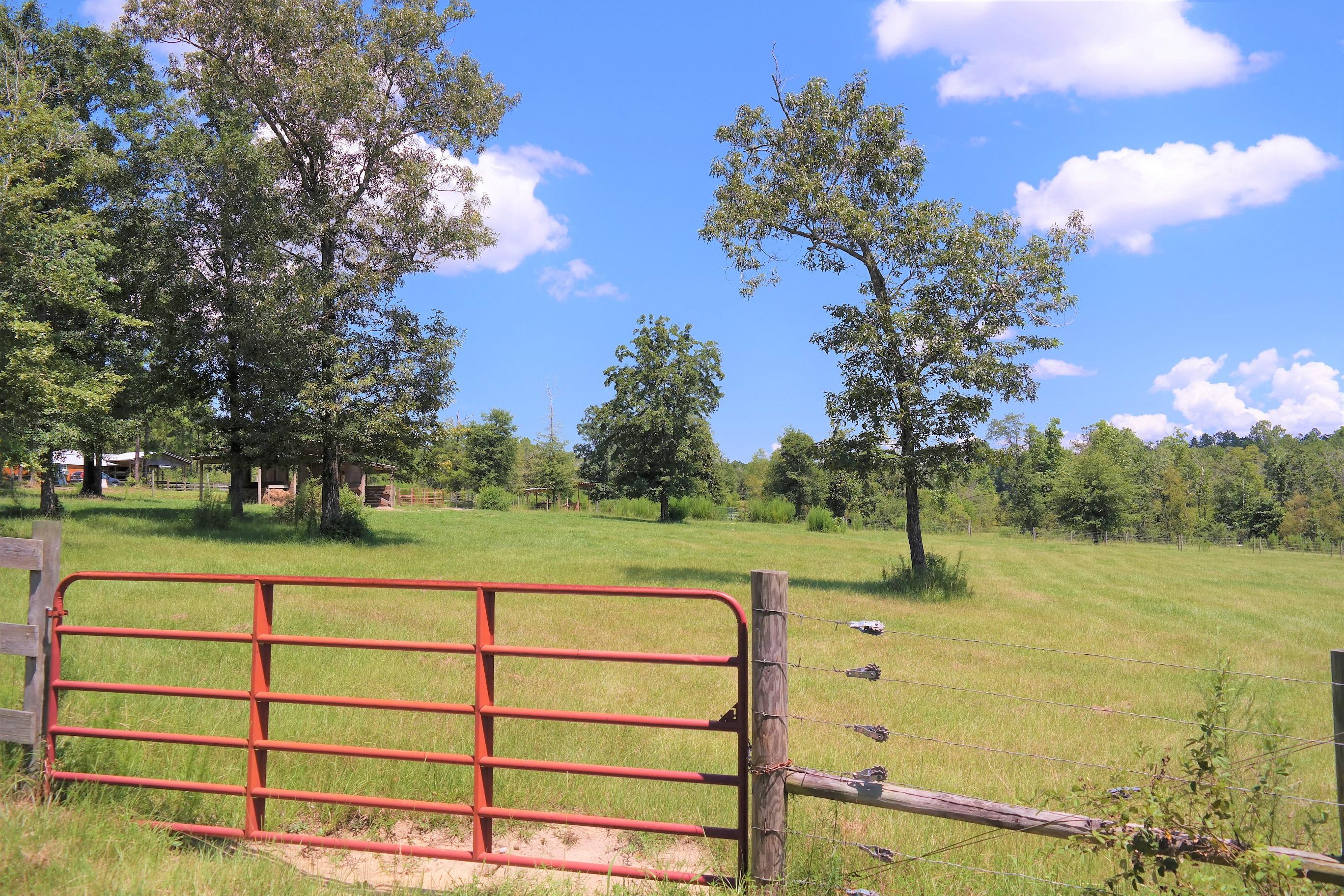 METES & BOUNDS - Farm