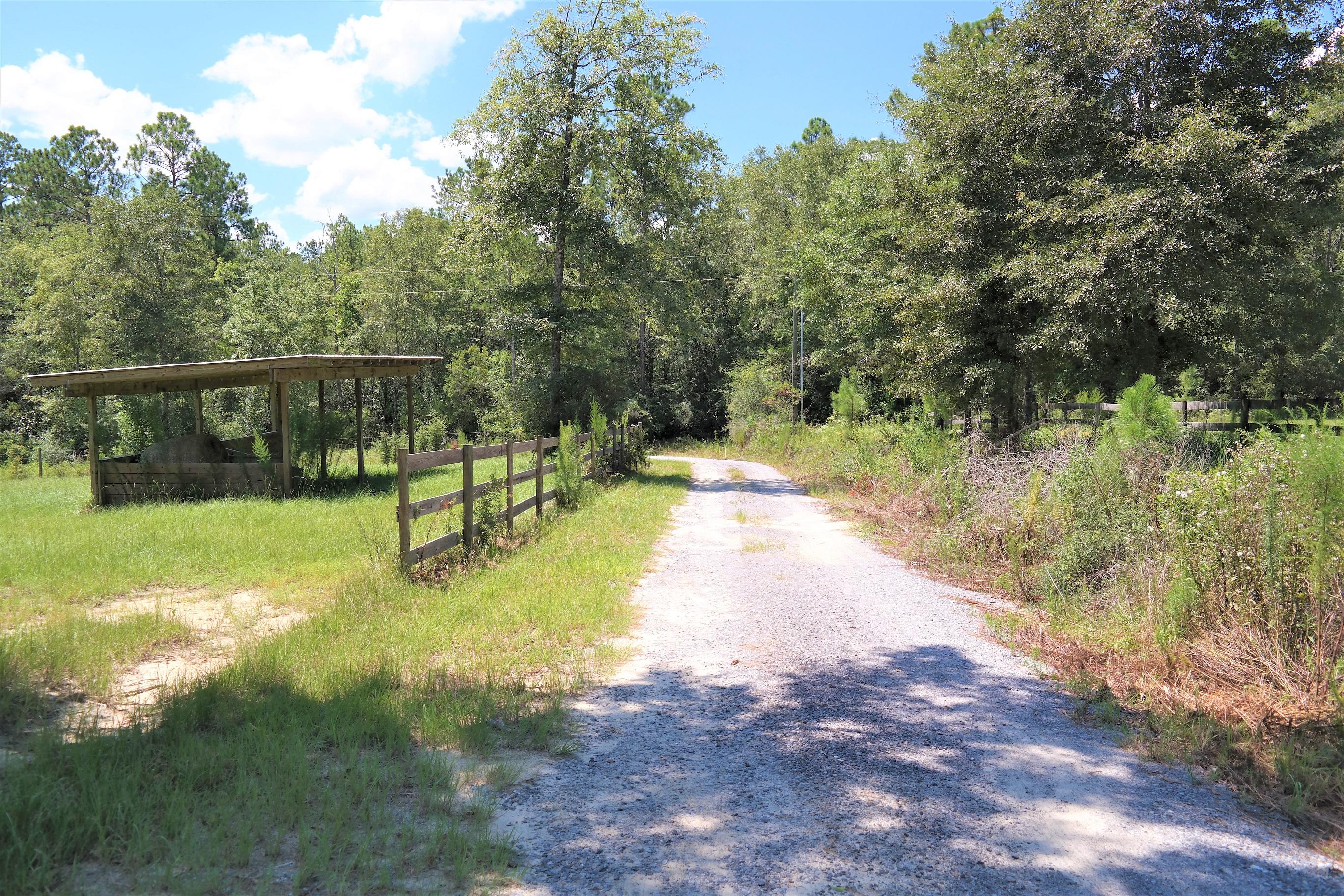 METES & BOUNDS - Farm