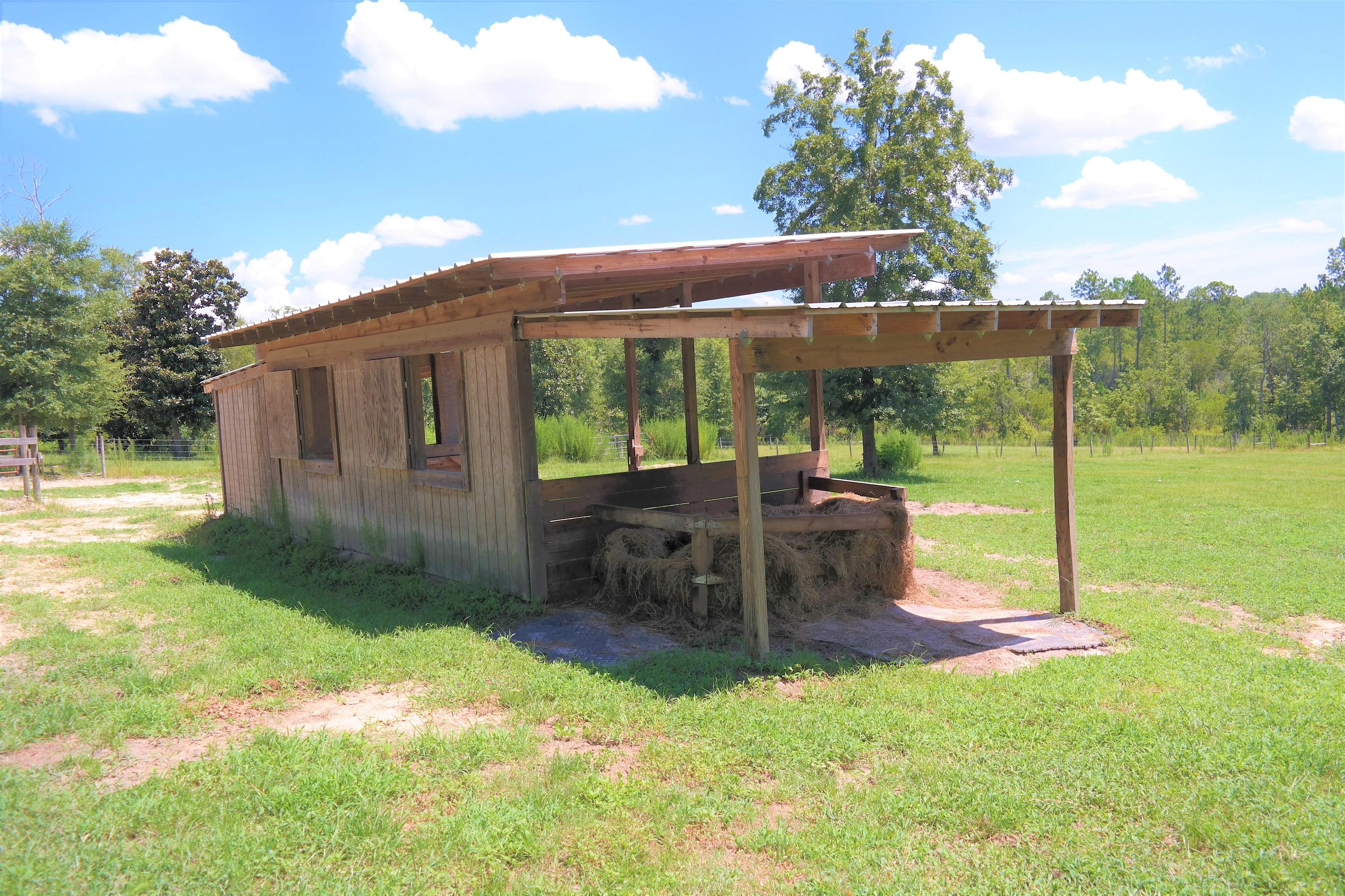 METES & BOUNDS - Farm