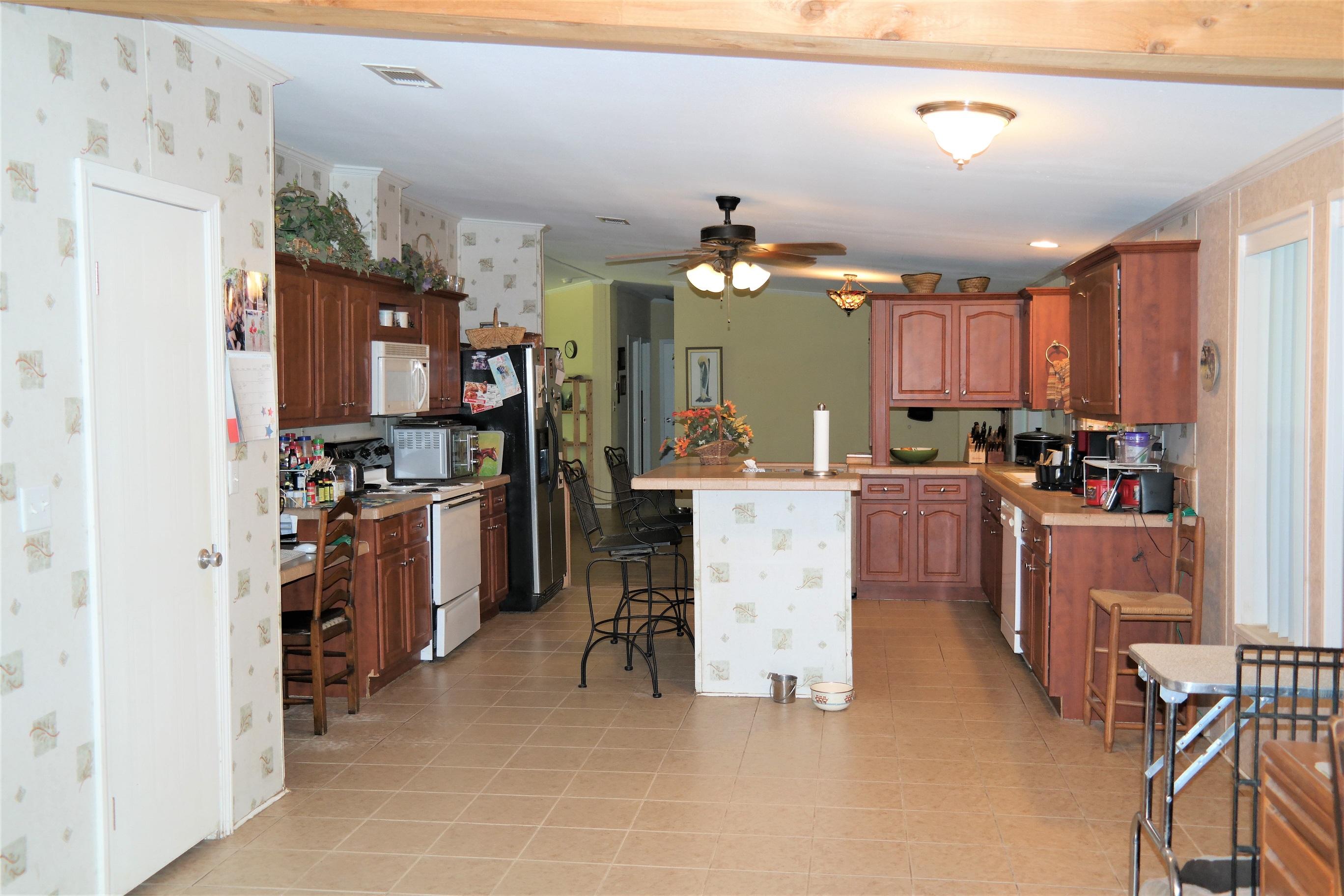 METES & BOUNDS - Farm