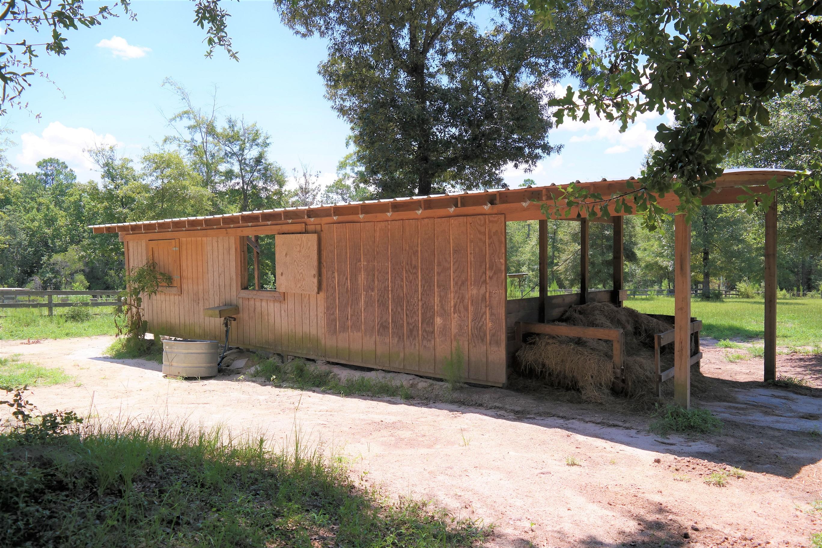 METES & BOUNDS - Farm