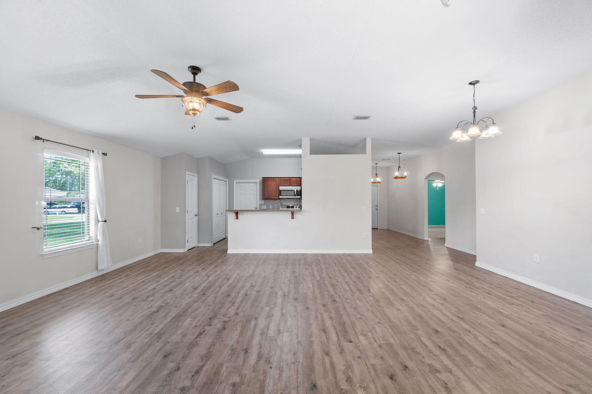 NO RECORDED SUBDIVISION - Residential