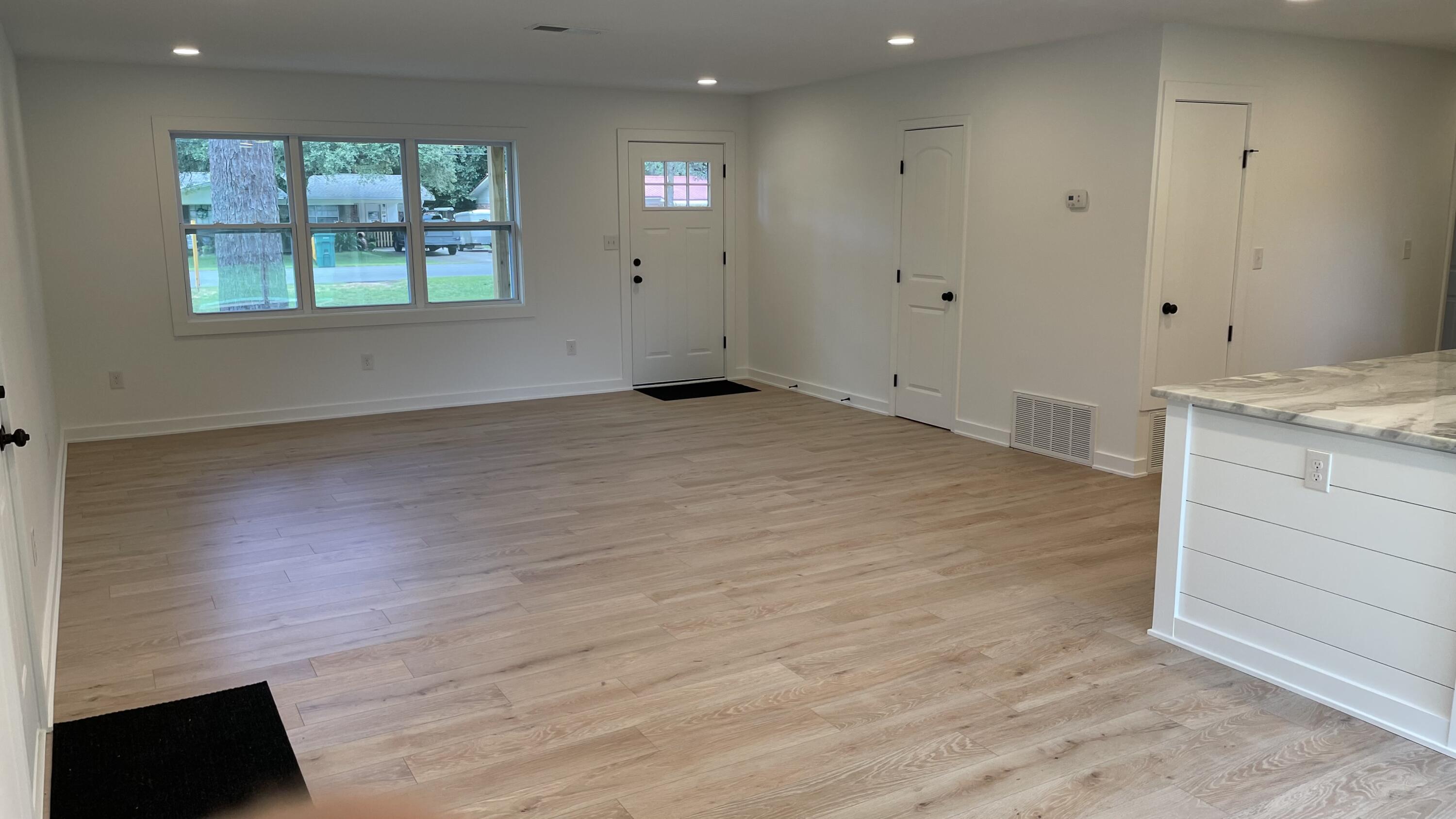 COLONY ESTATES - Residential