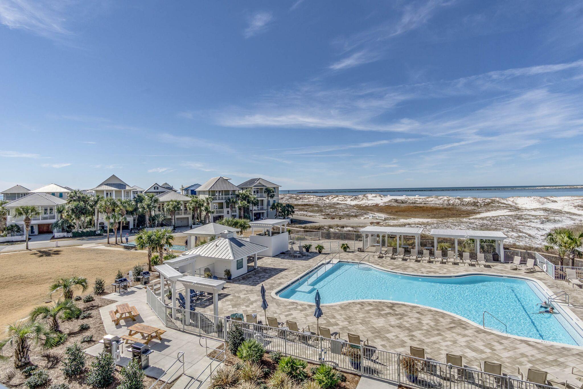 Magnolia House - Residential