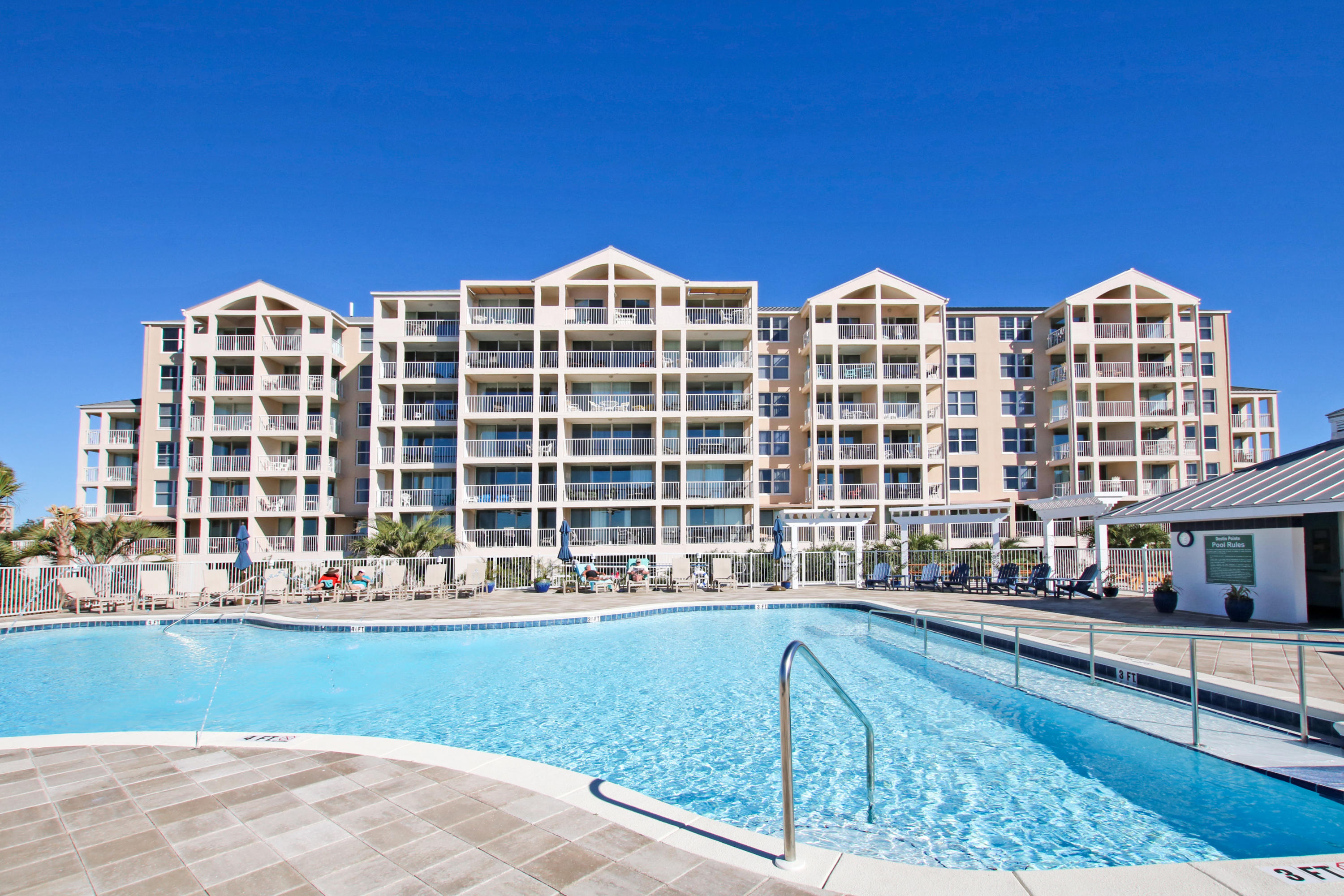 Magnolia House - Residential