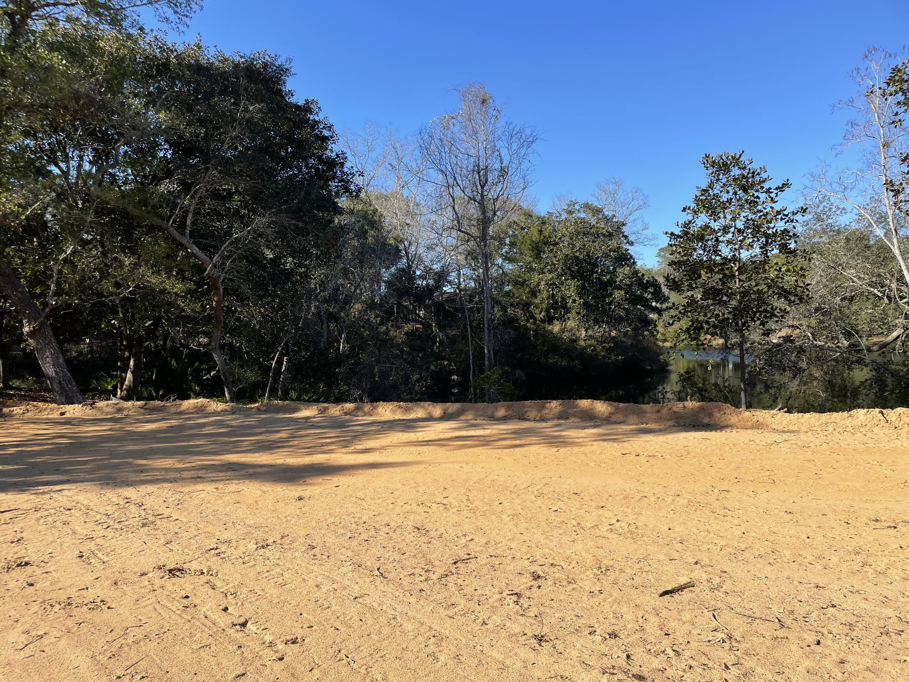 LAKE SHARON EST - Land