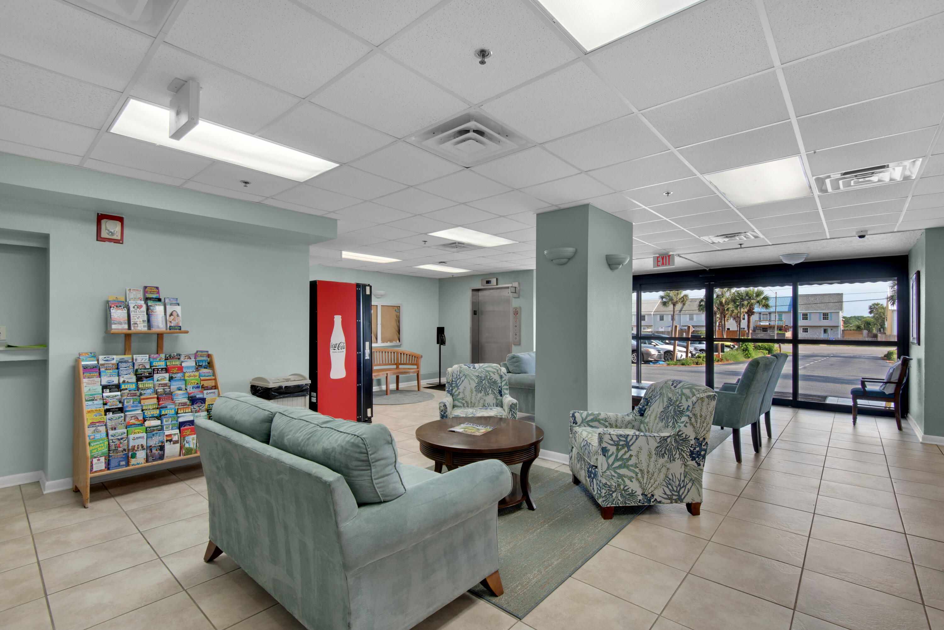 BREAKERS OF FWB PH 1 - Residential