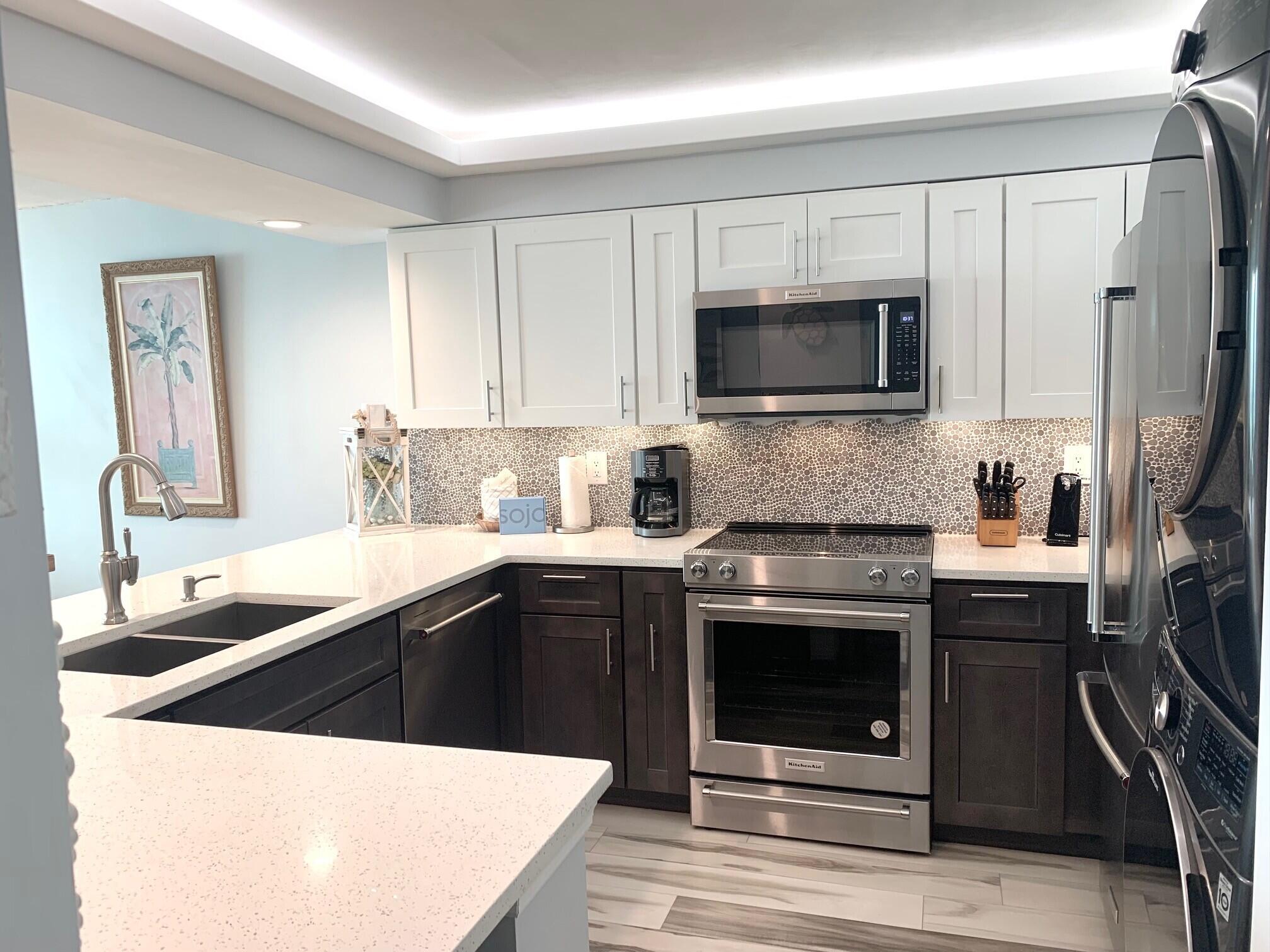 BREAKERS OF FWB PH 1 - Residential